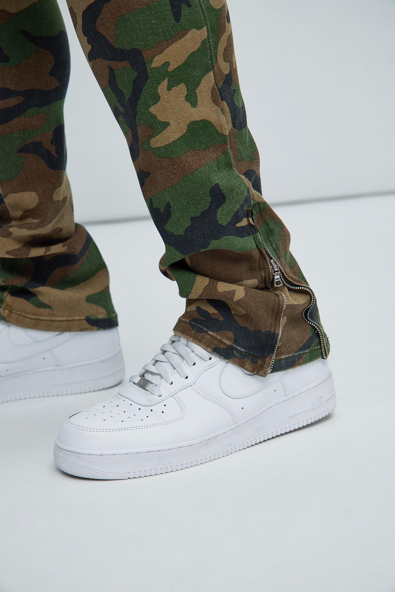 Convertible Stacked Skinny Flare Jeans - Camouflage - Image 9