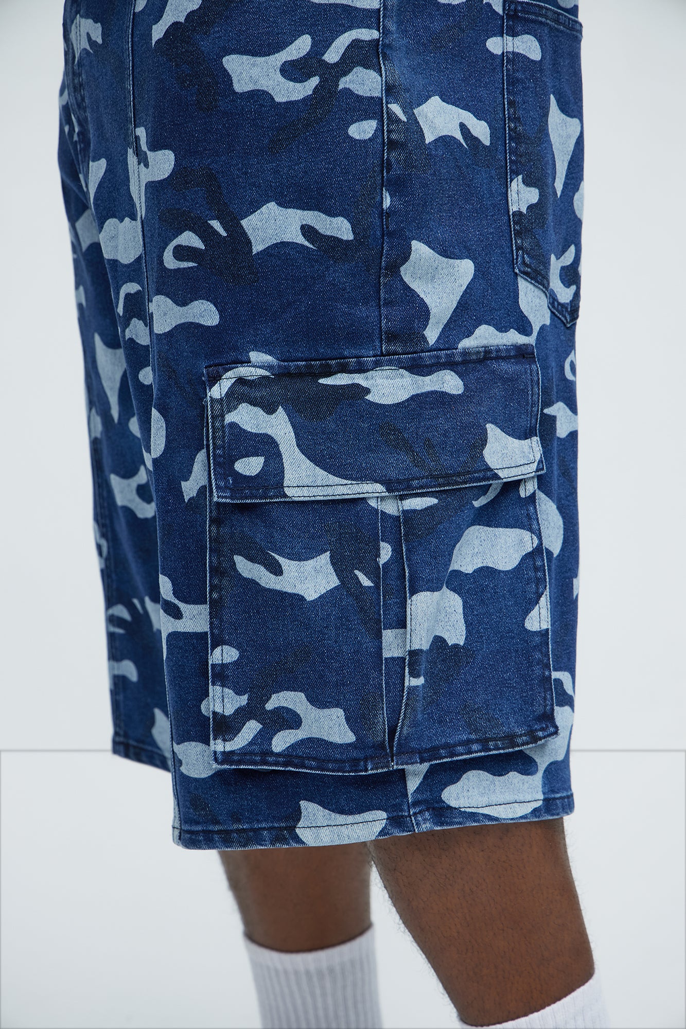 Cargo Camo Baggy Denim Shorts - Camouflage - Image 7