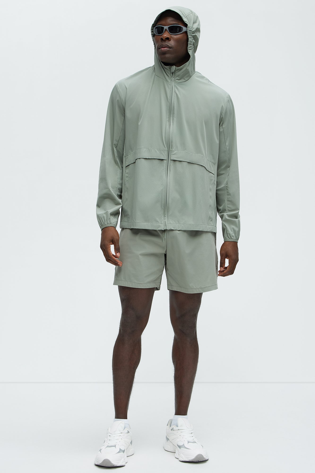 Lightweight Stretch Hooded Running Windbreaker Jacket - Sage - Image 3