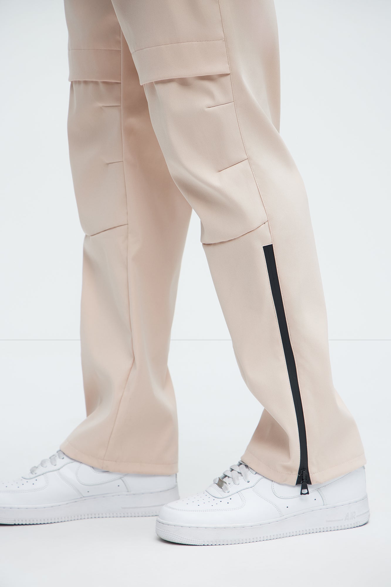 Alwin Zip Tech Pants - Mauve - Image 4
