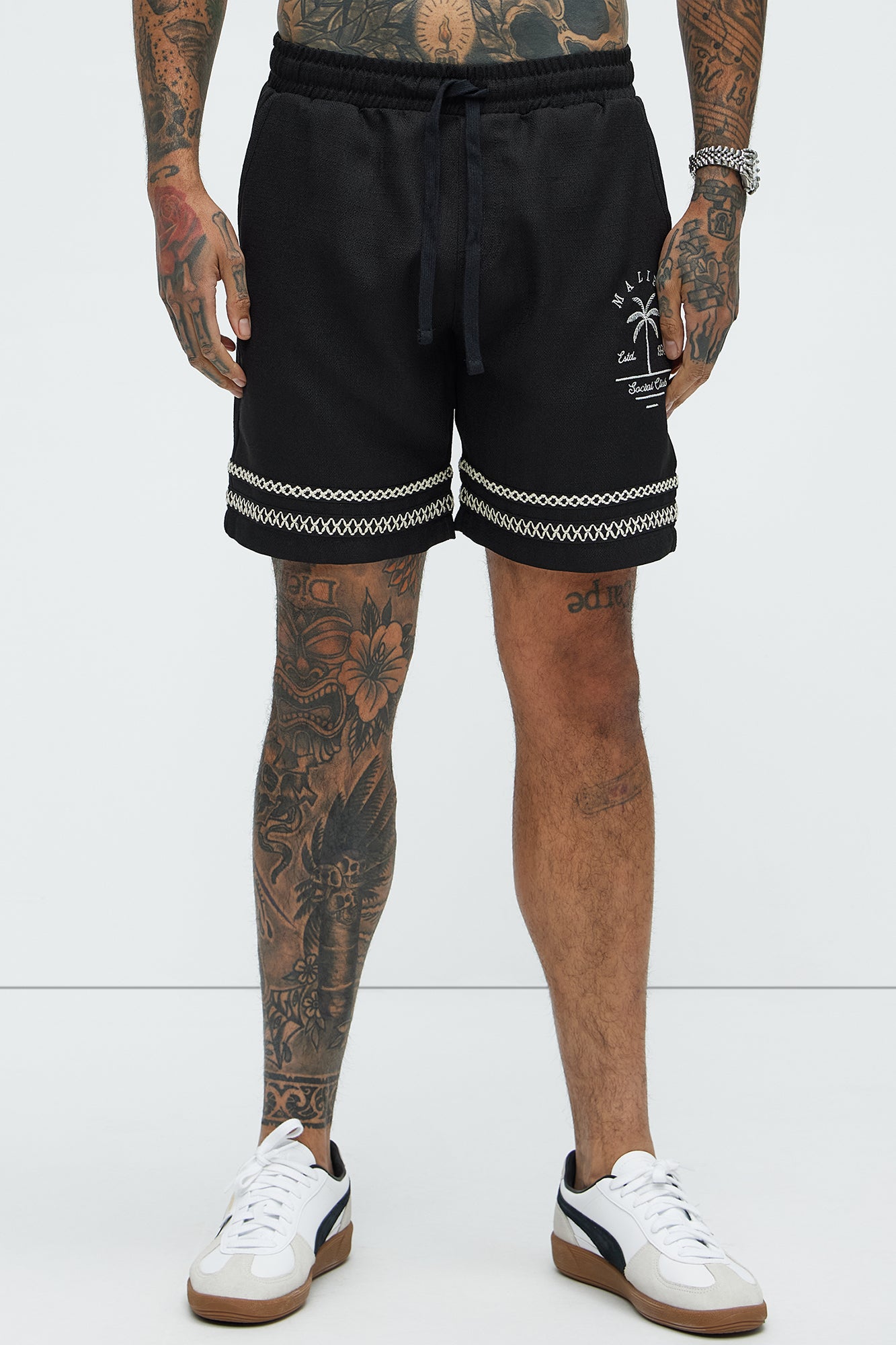 Zephyr Relaxed Shorts - Black - Image 4