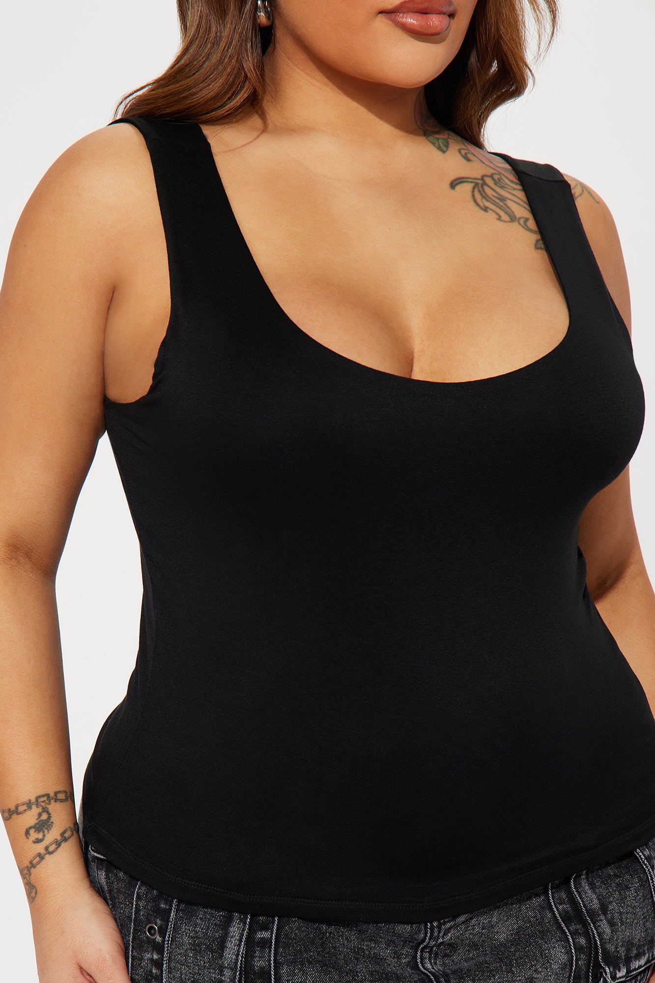 Emiah Crop Top - Black - Image 6