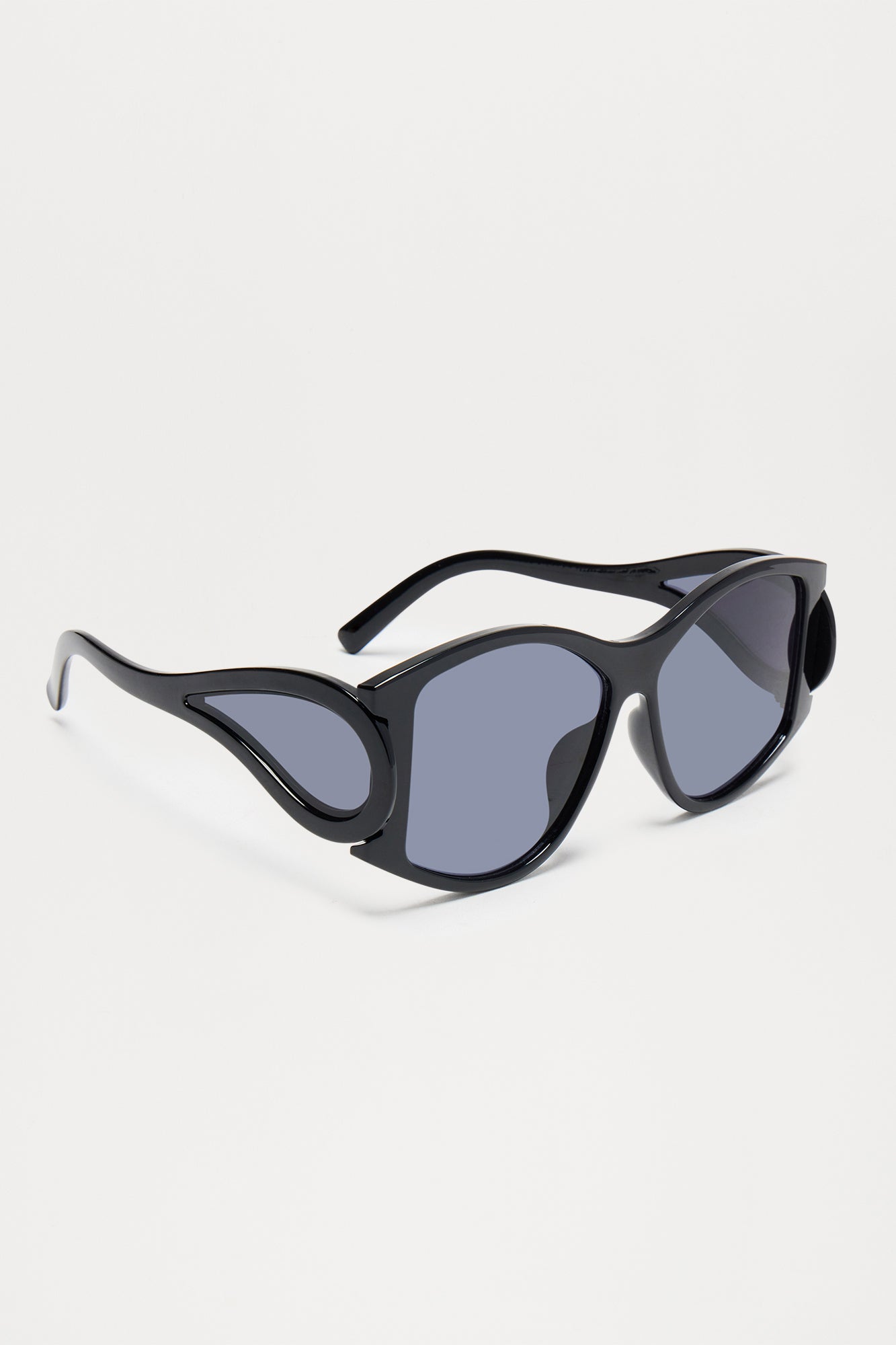 Abstract Sunglasses - Black - Image 4