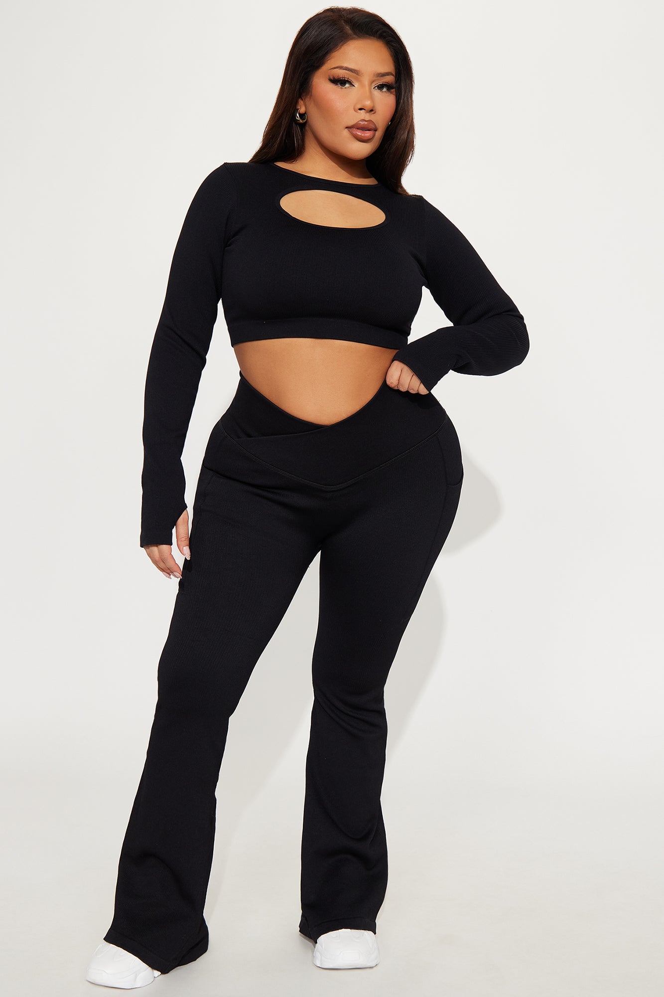 Resistance Effortless Seamless Active Top - Black - Image 6