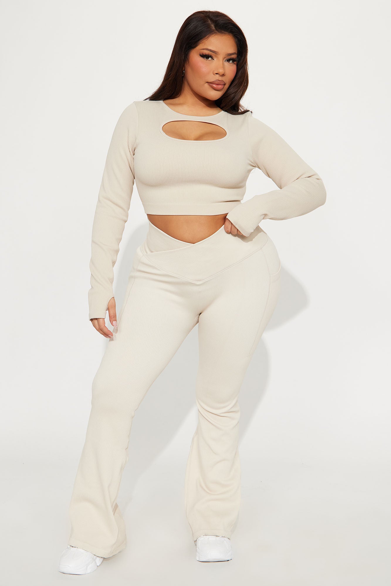 Resistance Effortless Seamless Active Legging - Light Taupe - Image 5
