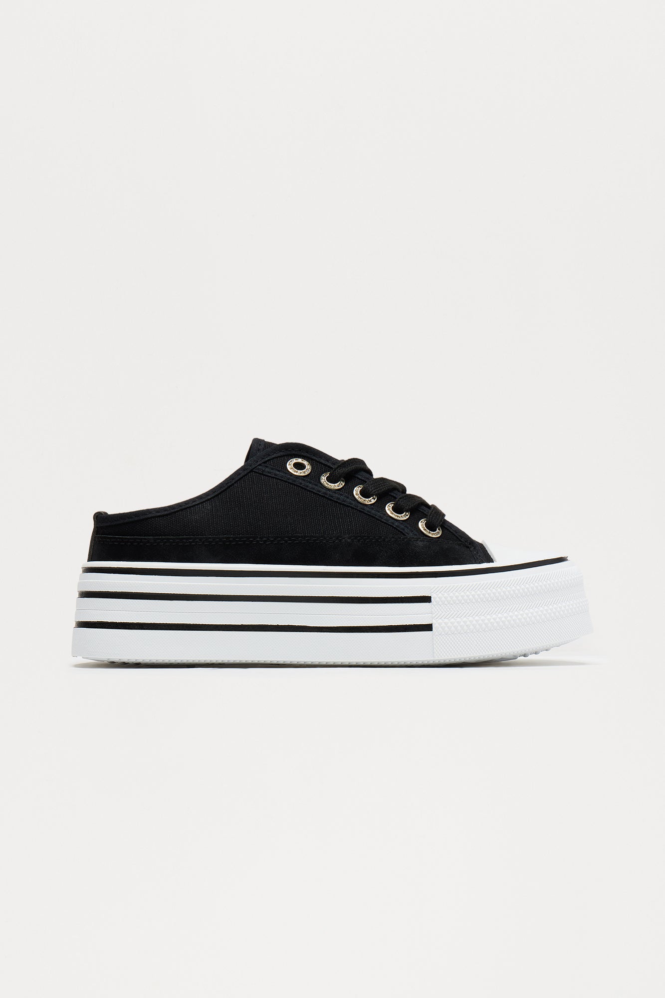 Connor Low Top Platform Sneakers - Black - Image 3