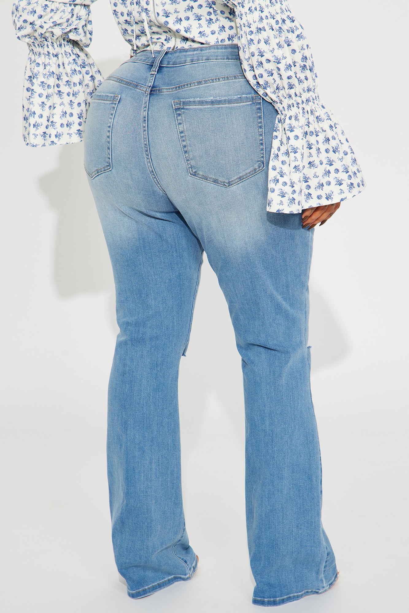 Pleasure Seeker Soft Stretch Flare Jeans - Medium Wash - Image 7