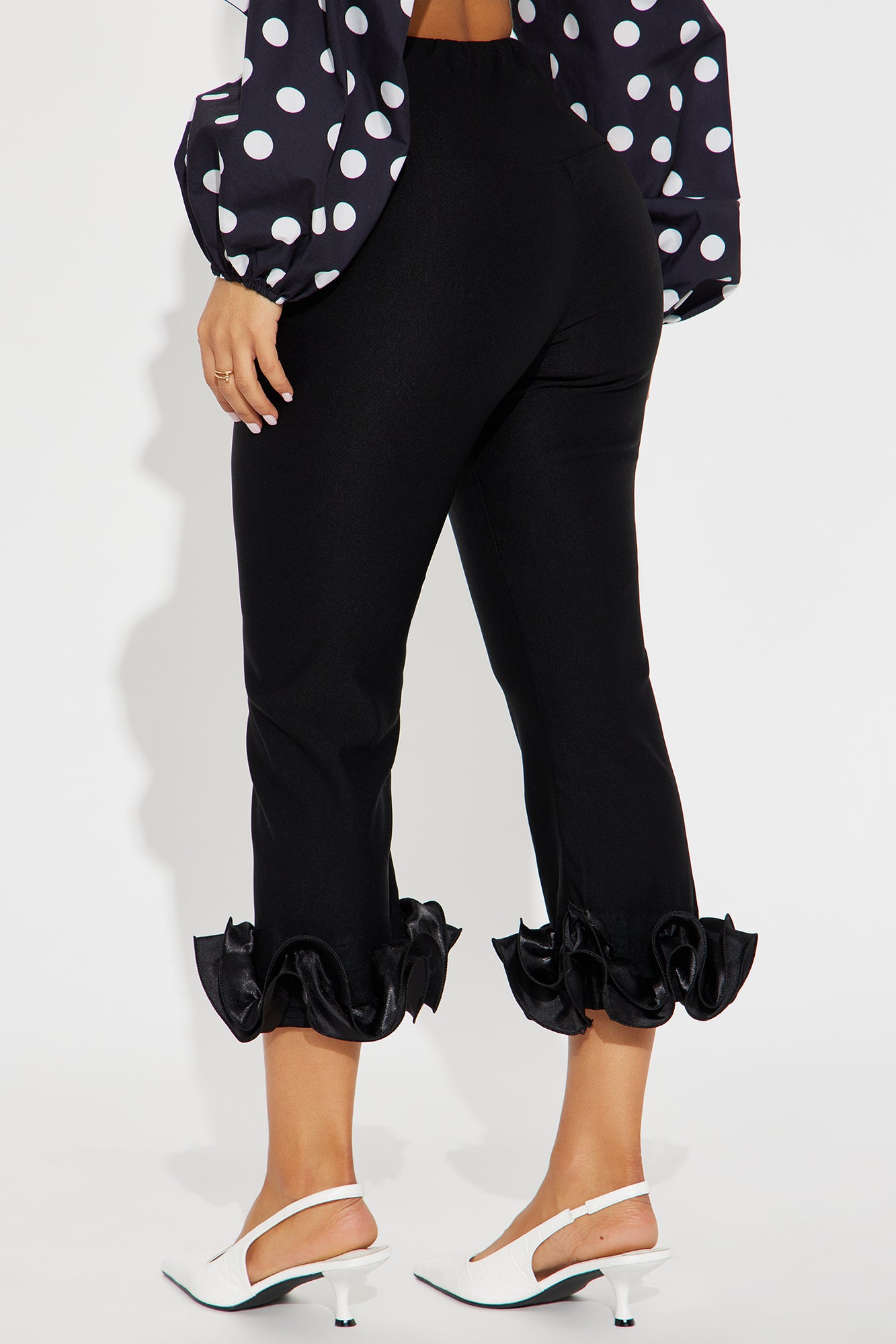 Lilibet Ruffle Capri Legging - Black - Image 3