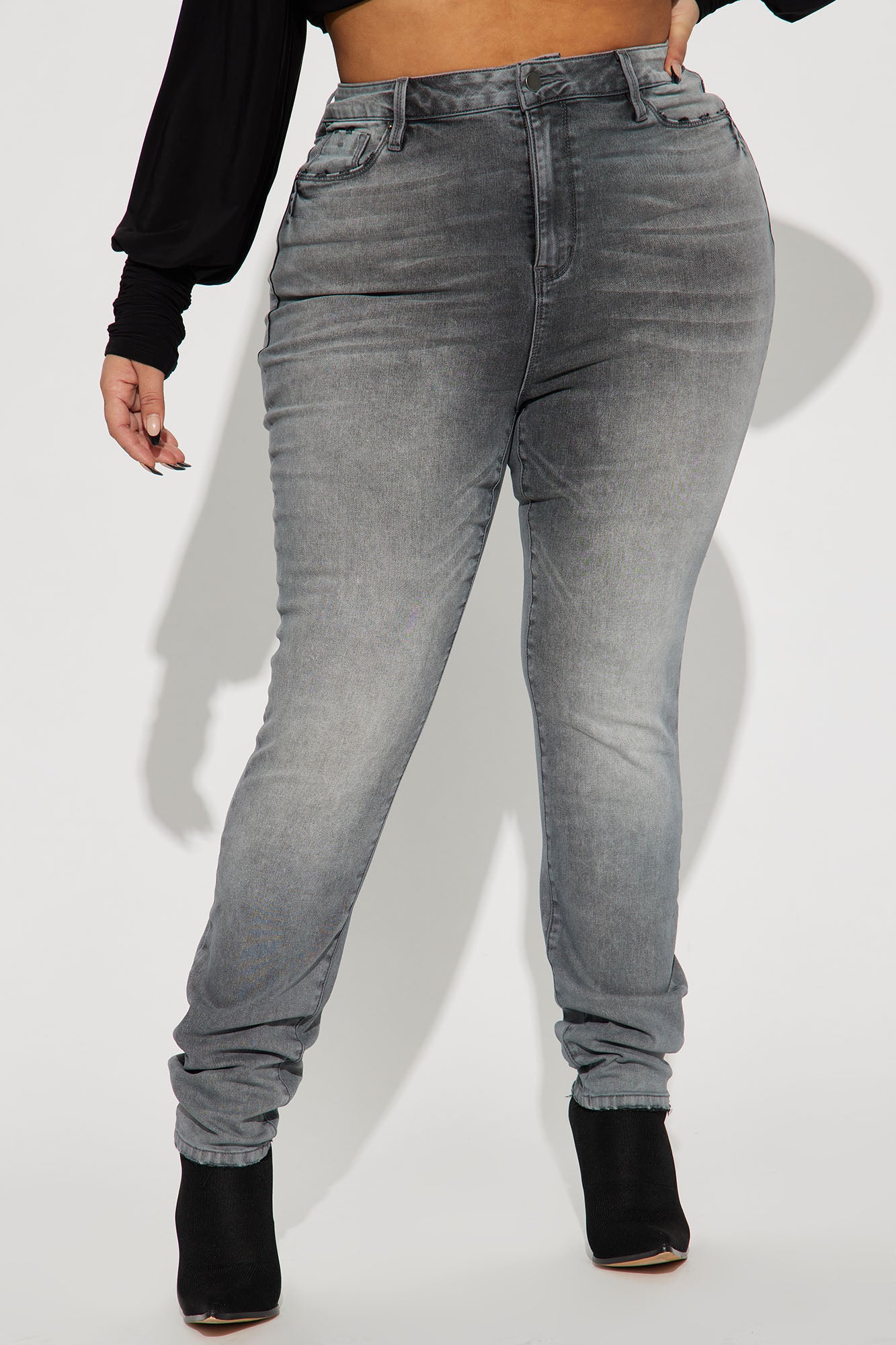 On The List Deluxe Stretch Skinny Jean - Grey - Image 4