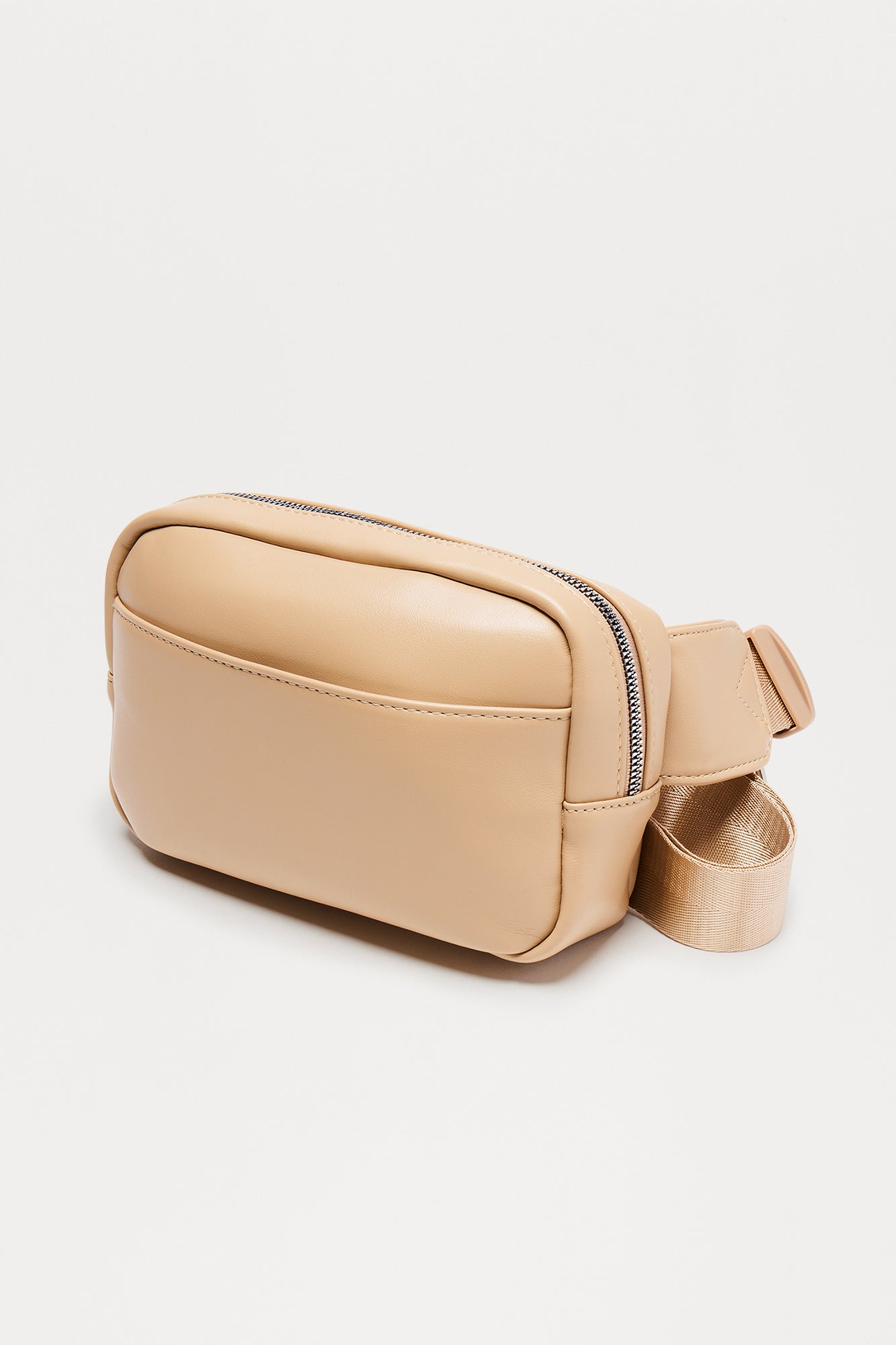 On The Run Fanny Pack - Nude - Image 4