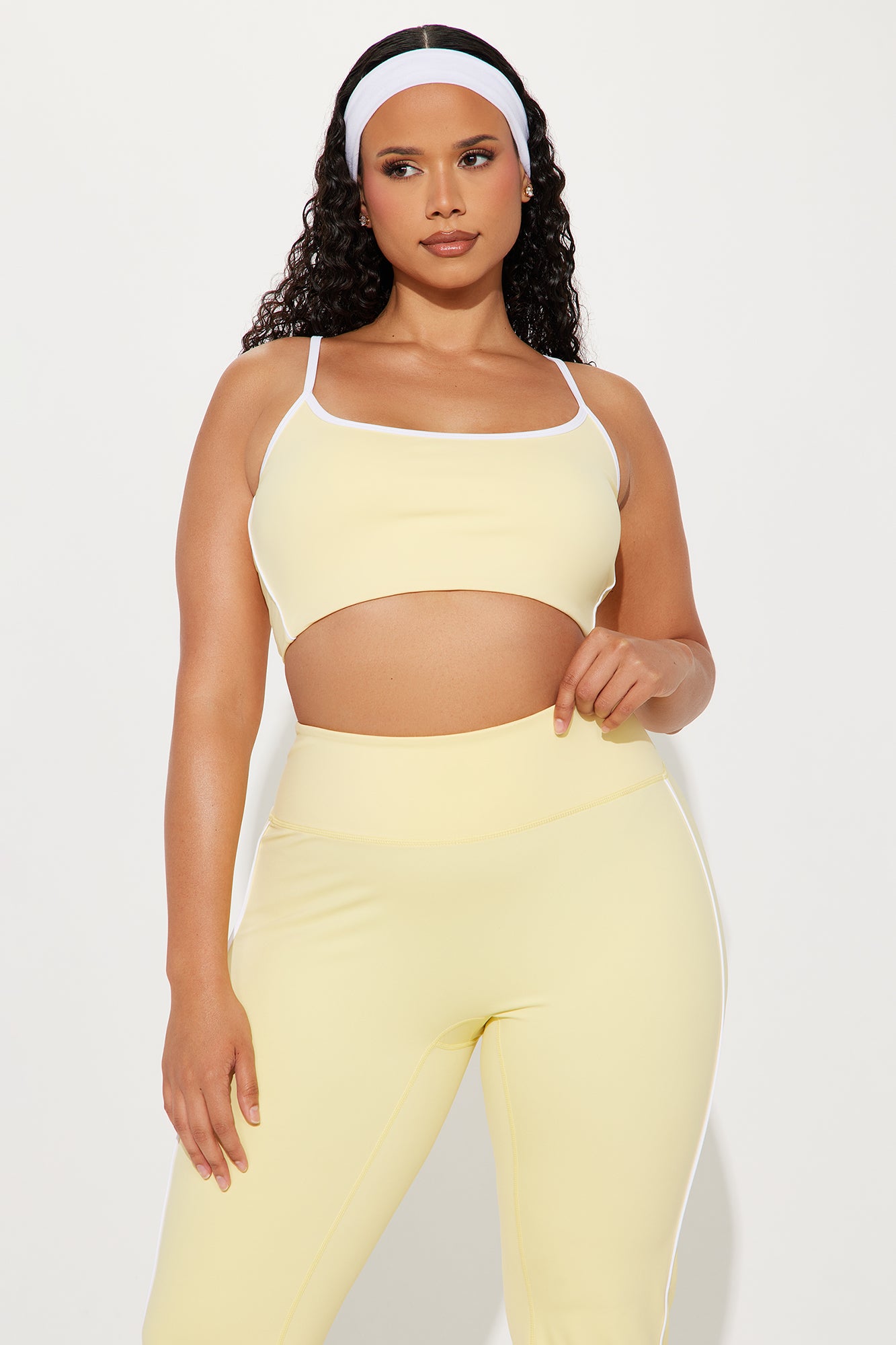 Run The Court Active Set - Butter Yellow - Image 6