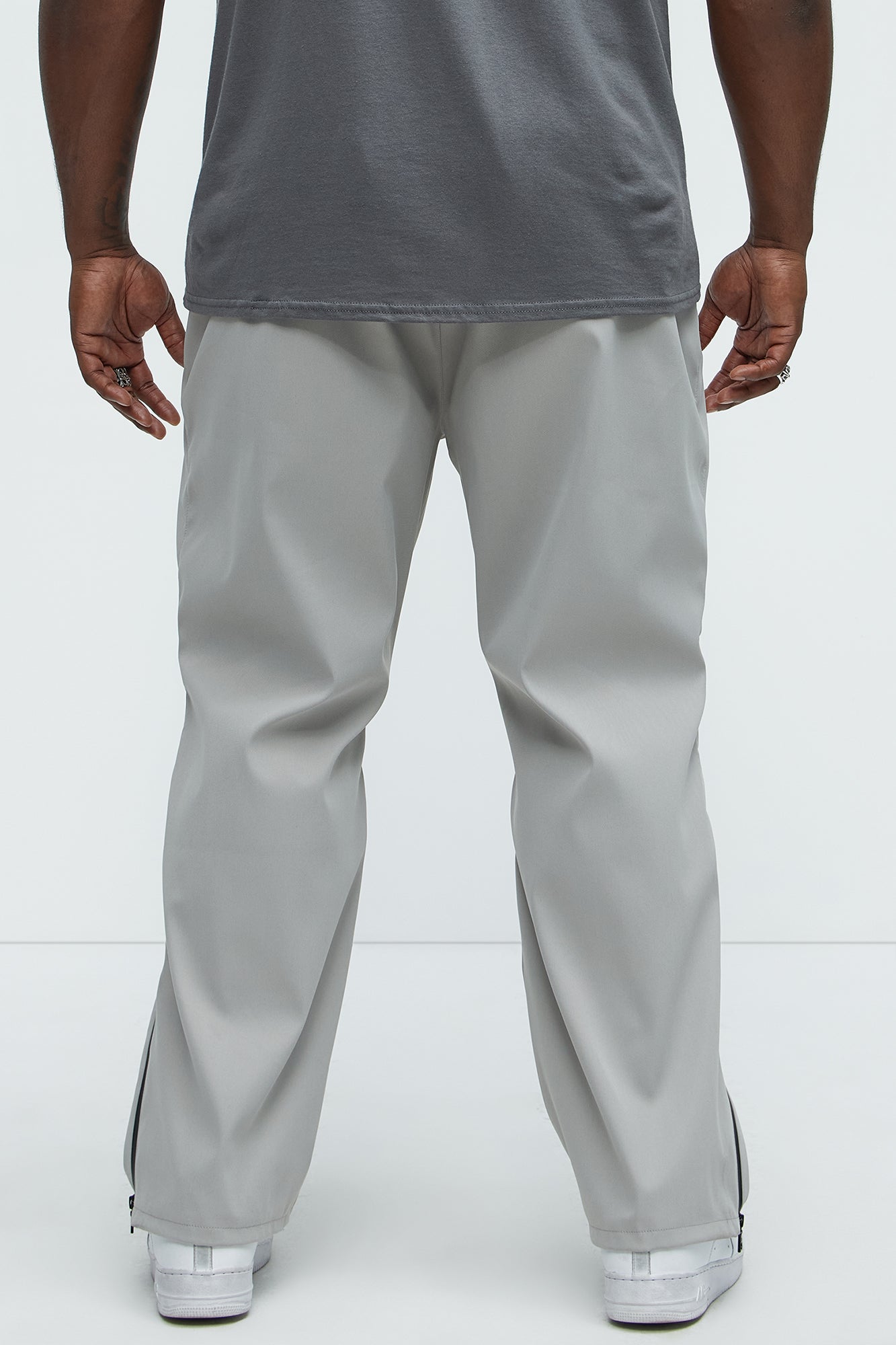 Alwin Zip Tech Pants - Grey - Image 9