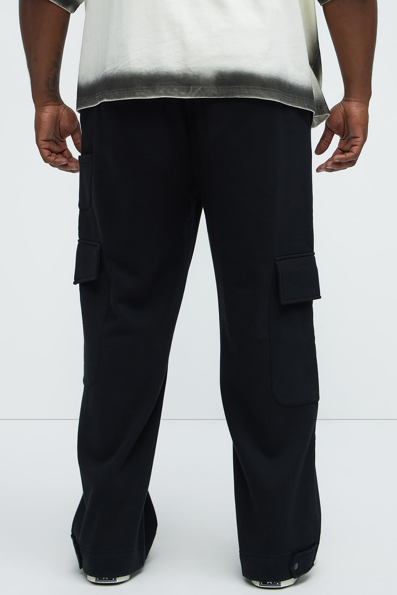 Tyson Baggy Cargo Sweatpants - Black - Image 9