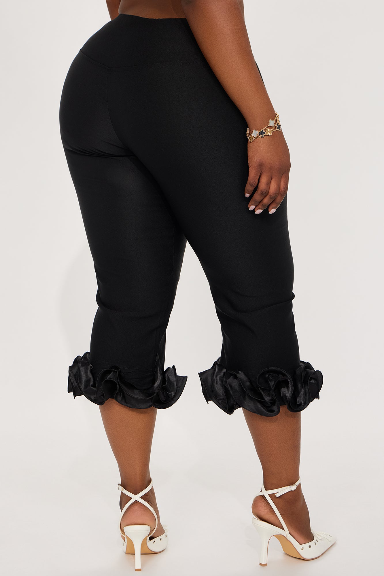 Lilibet Ruffle Capri Legging - Black - Image 6