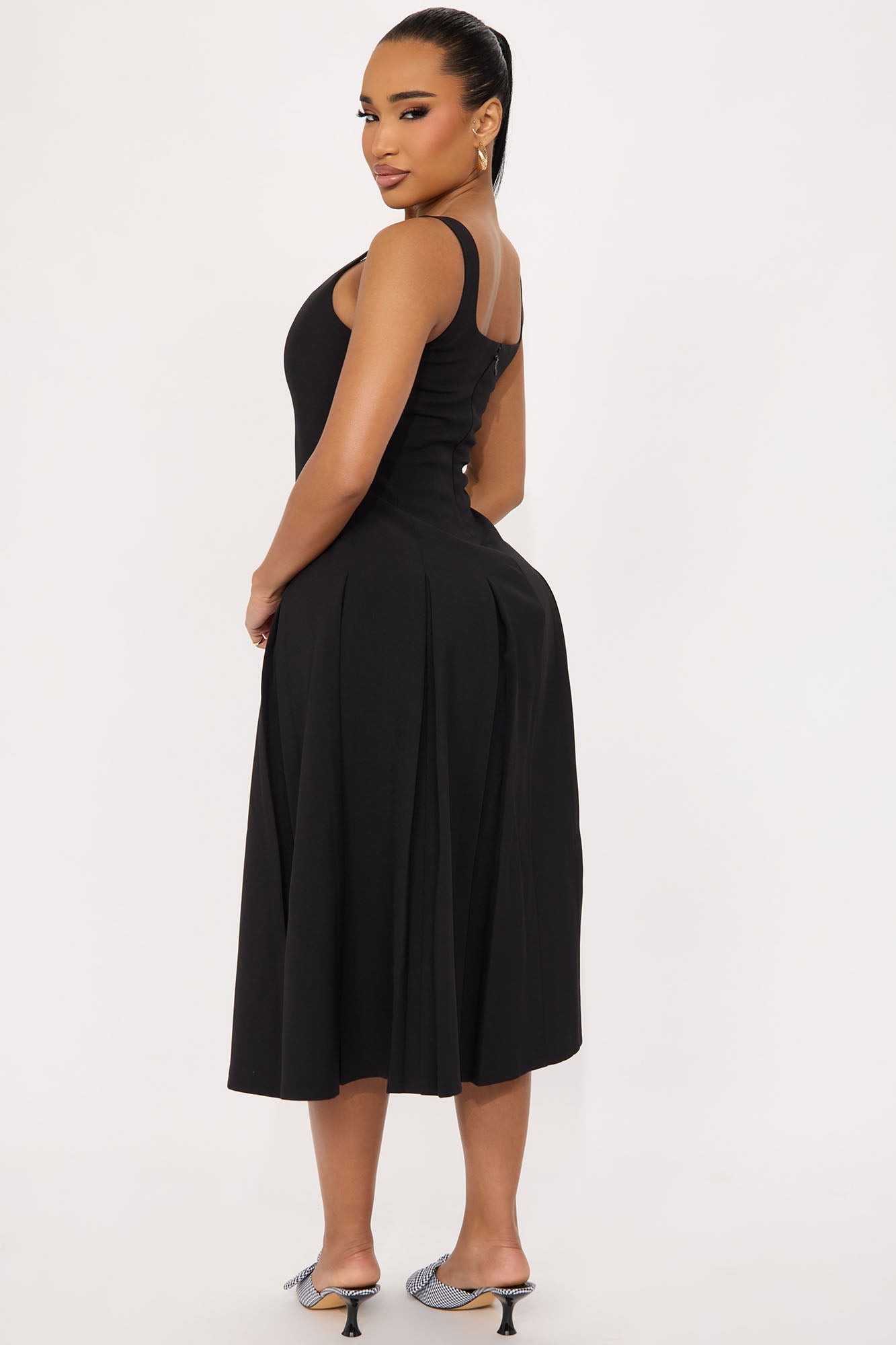 Sunday Service Pleated Midi Dress - Black - Image 3