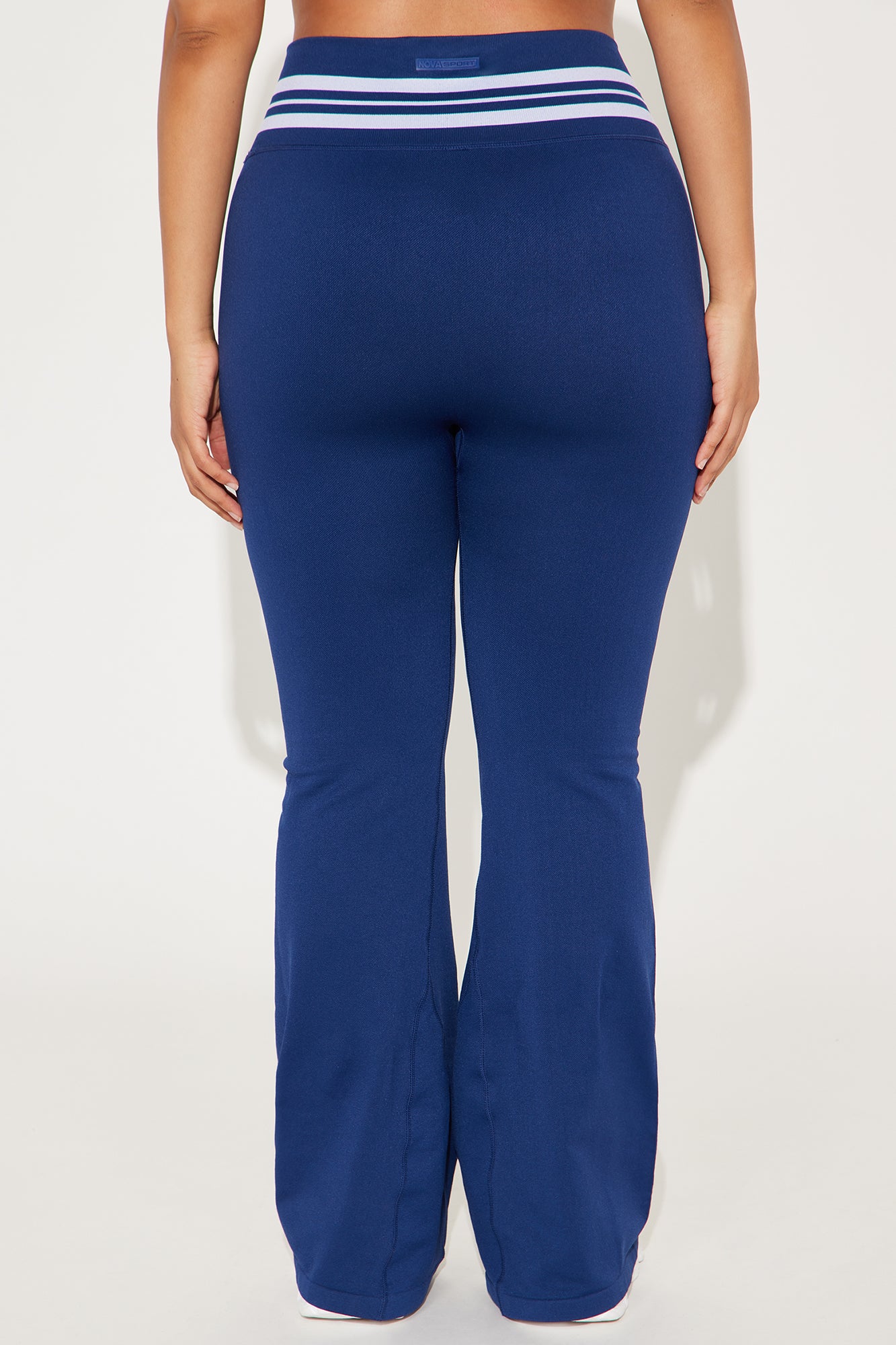 Caddy Crew Flex Seamless Active Yoga Pant - Midnight Blue - Image 7
