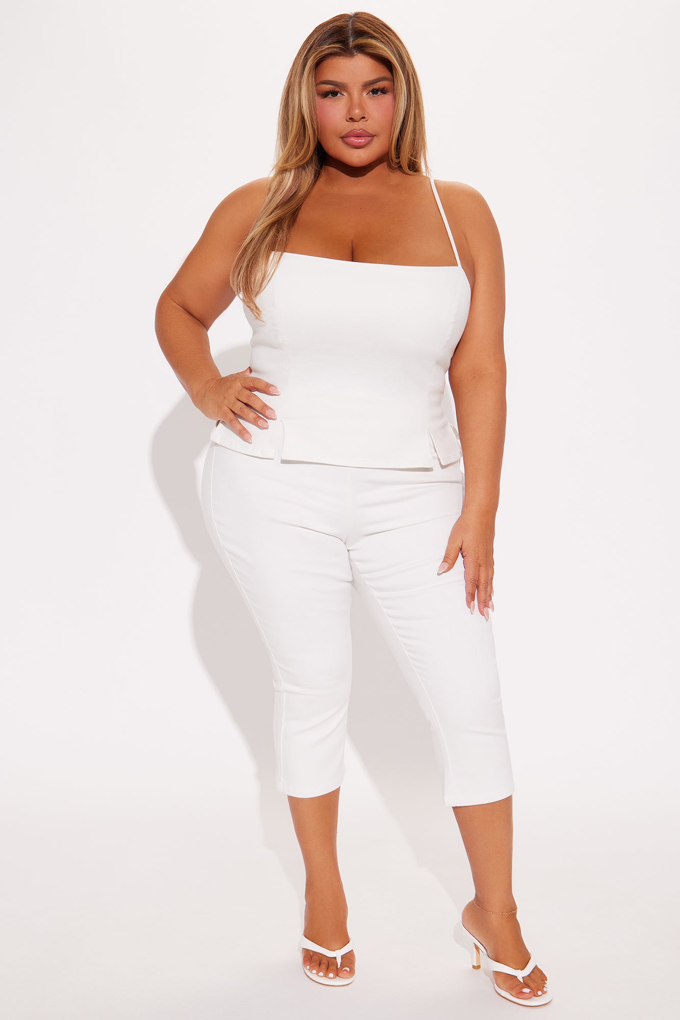 Chic And Simple Capri Set - White - Image 4