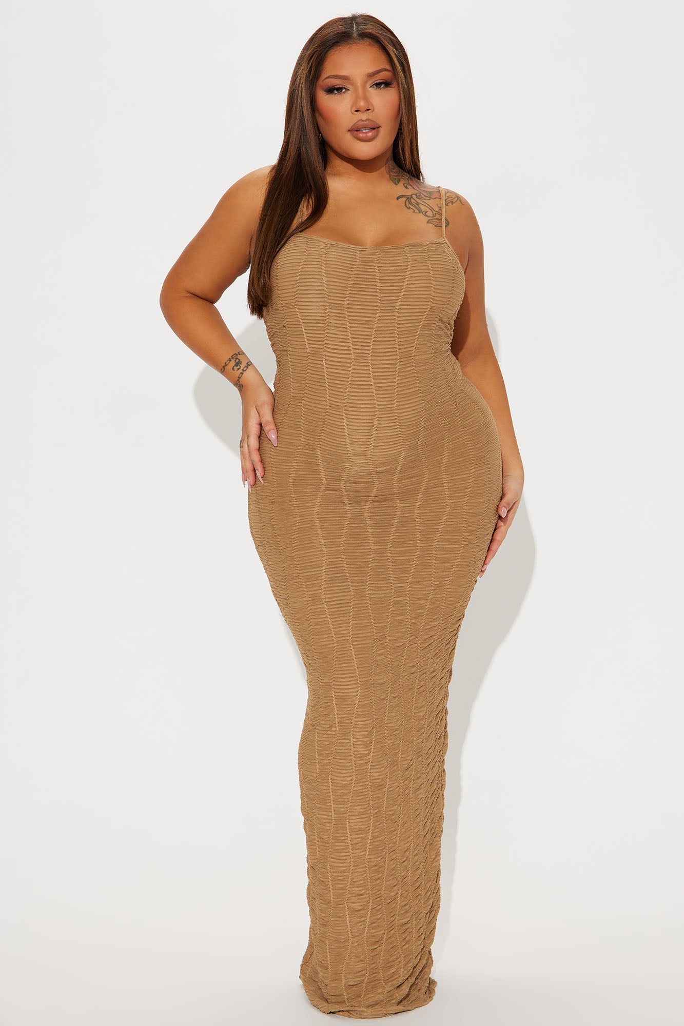 Ari Textured Maxi Dress - Mocha - Image 4