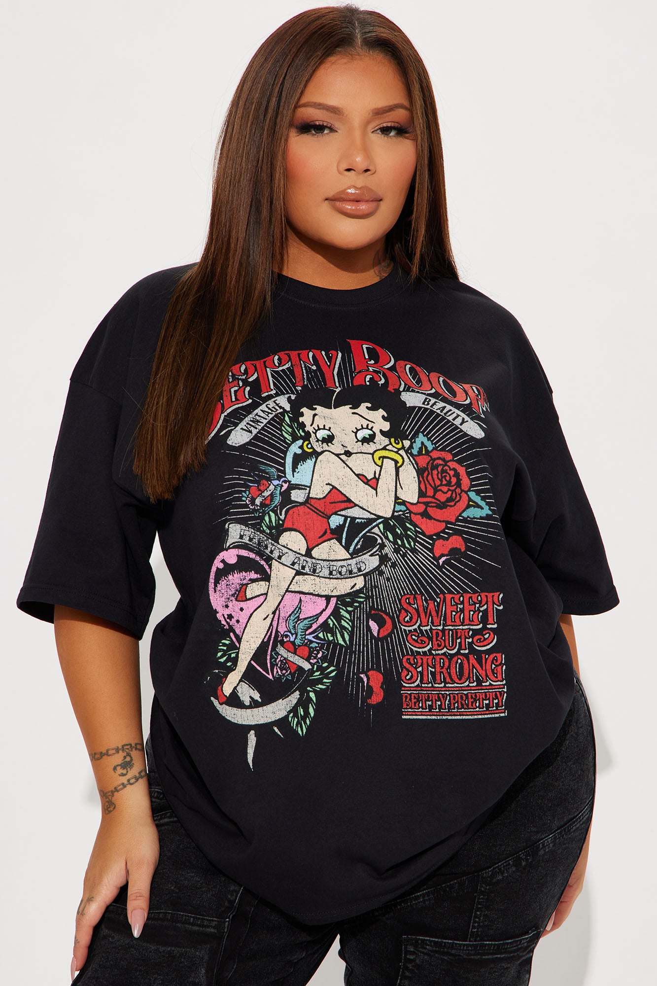 Betty Boop Oversized Graphic Tee - Black - Image 4