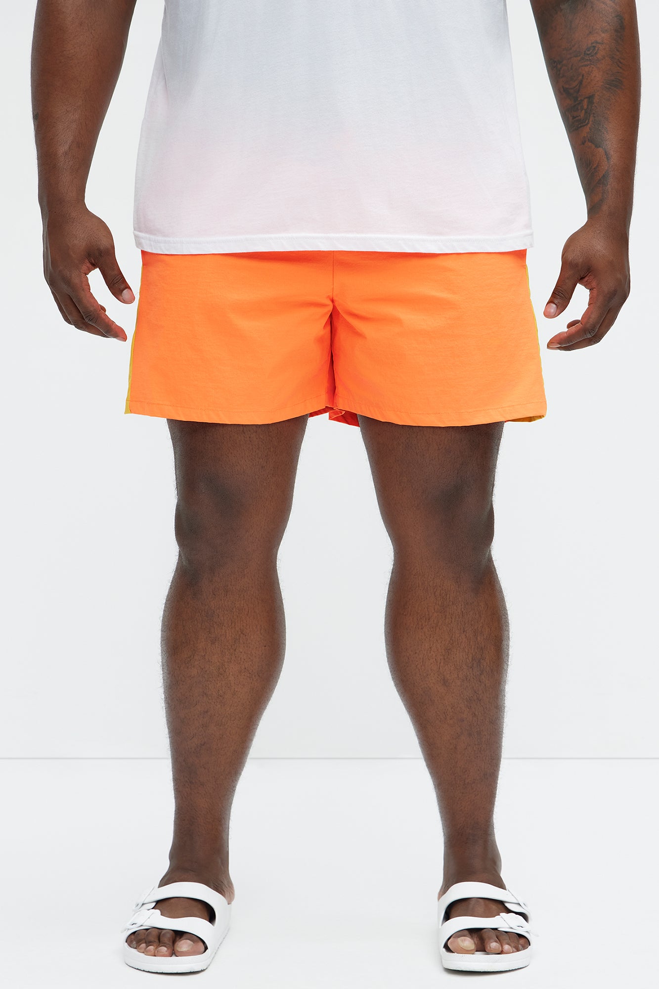 Contrast On The Side Swim Mid Trunk - Orange/combo - Image 5