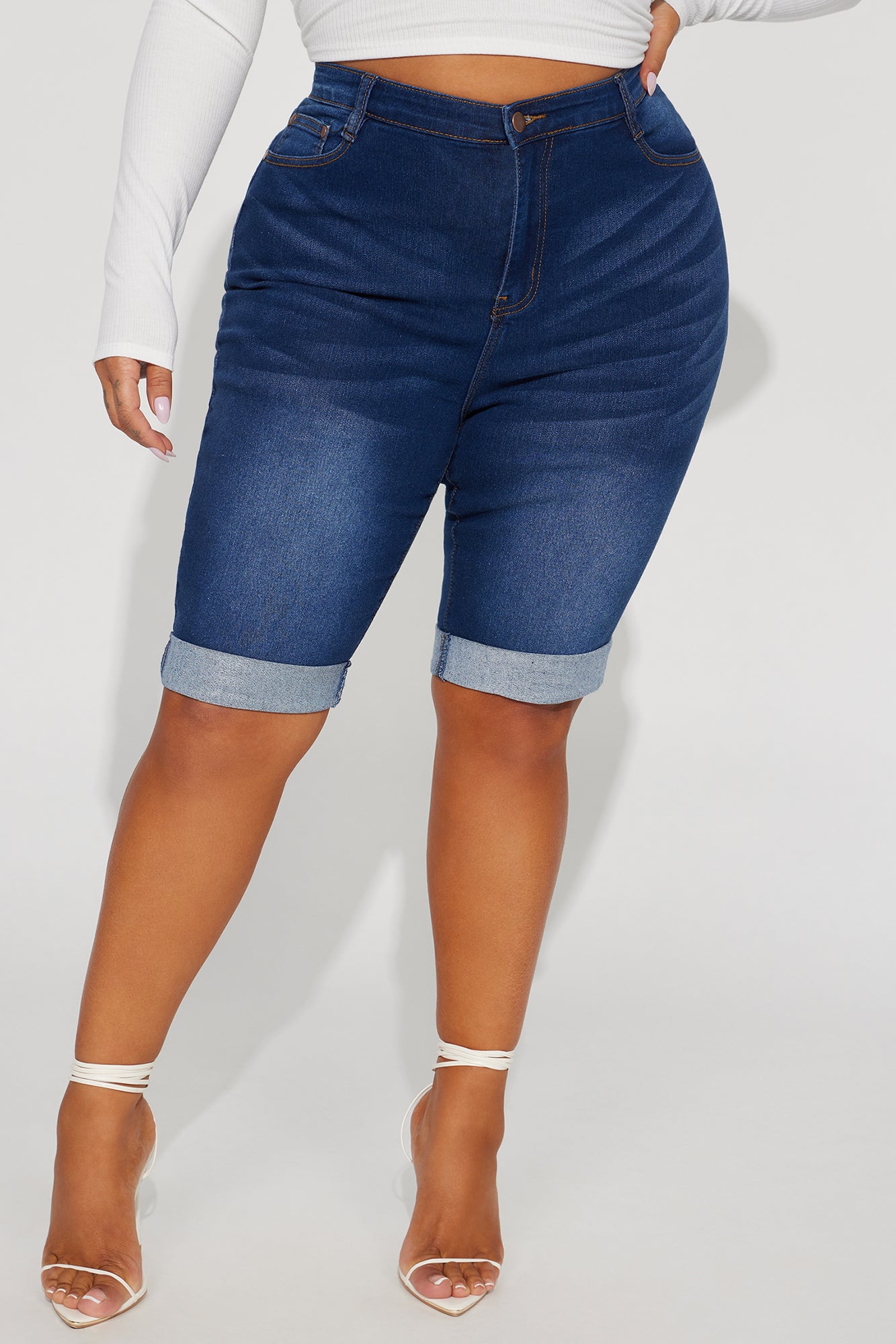 Dallas Stretch Bermuda Shorts - Dark Wash - Image 6