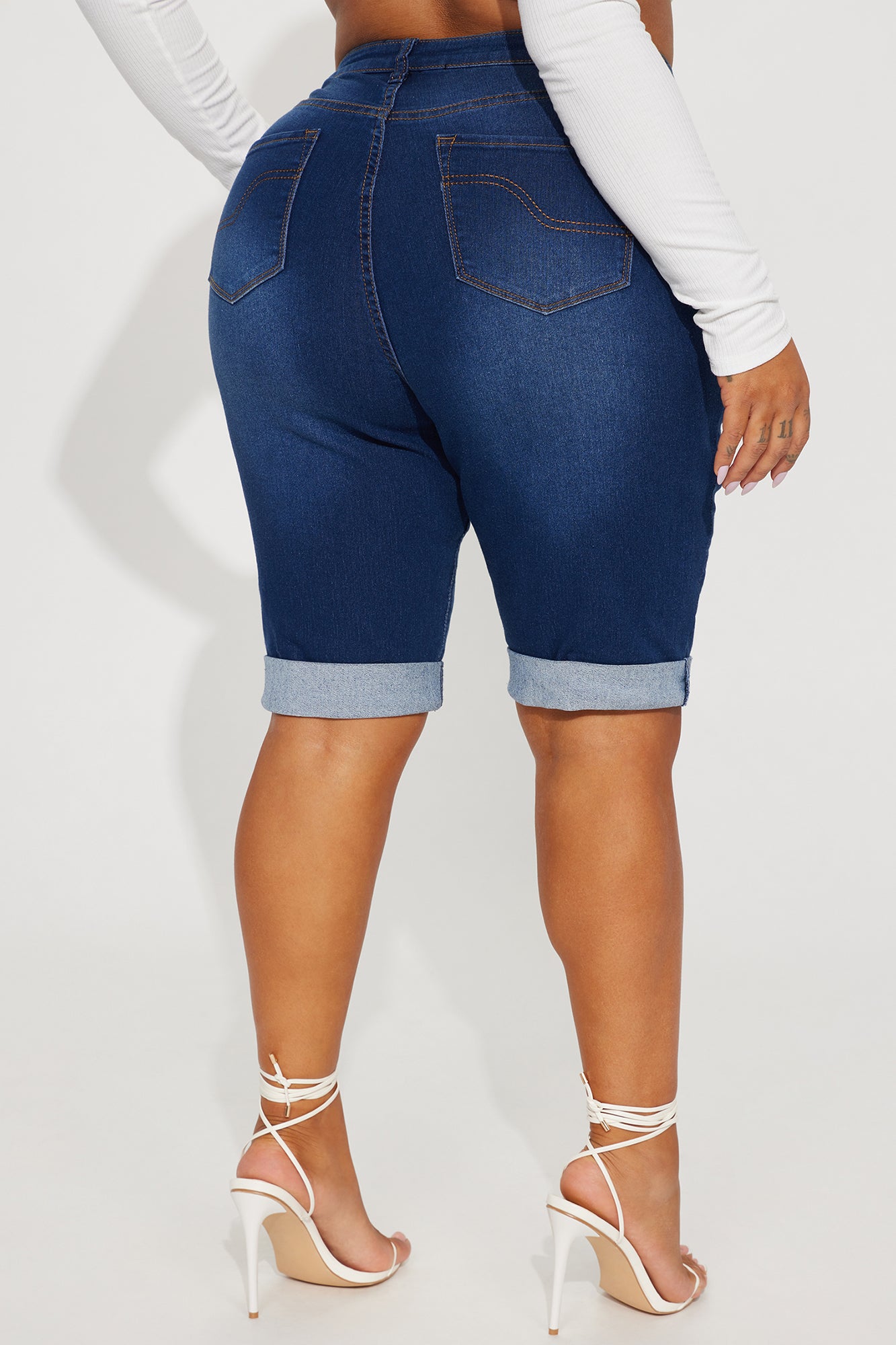Dallas Stretch Bermuda Shorts - Dark Wash - Image 7