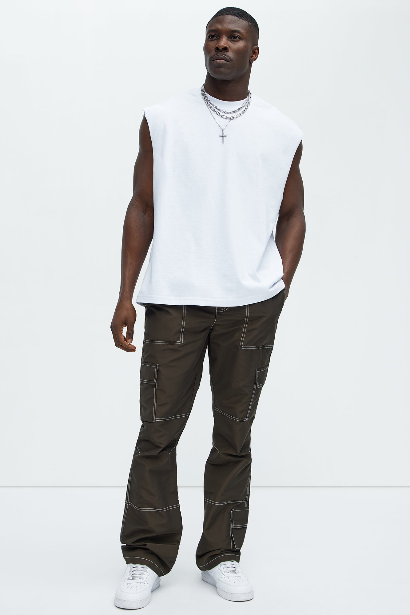 Contrast Stitch Nylon Flared Cargo Pants - Brown - Image 3