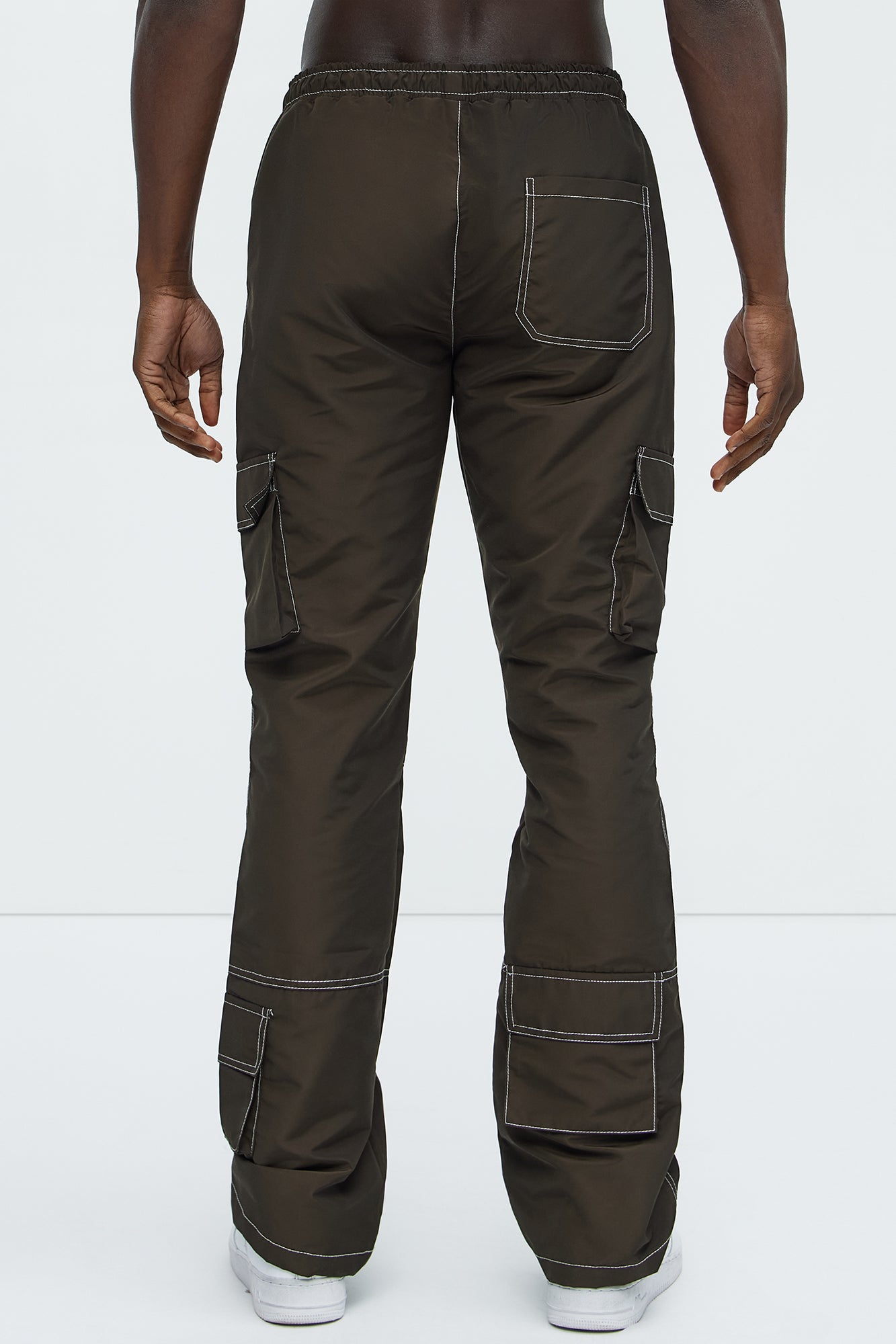 Contrast Stitch Nylon Flared Cargo Pants - Brown - Image 5