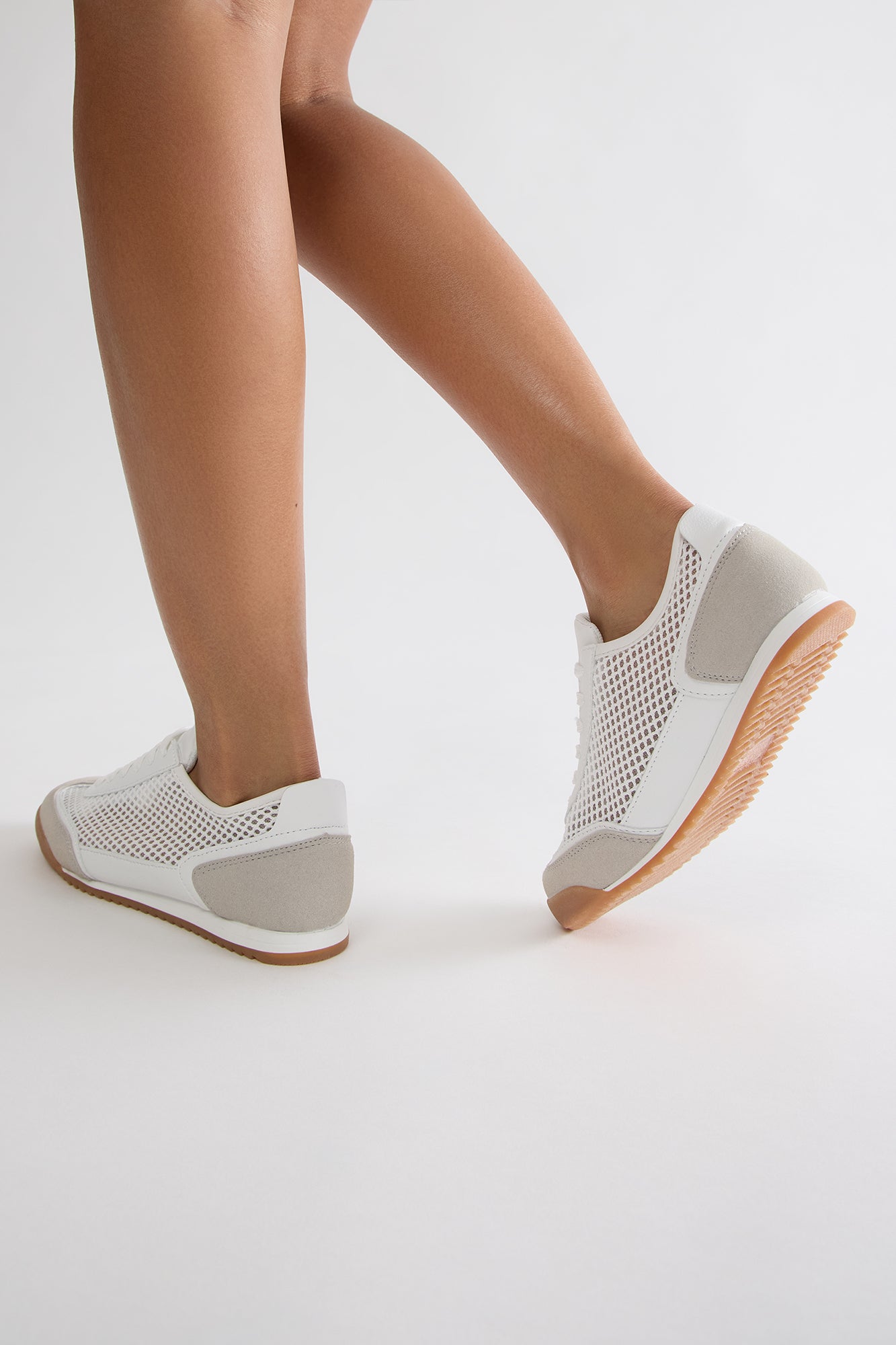 Tyson Knit Sneakers - White - Image 4