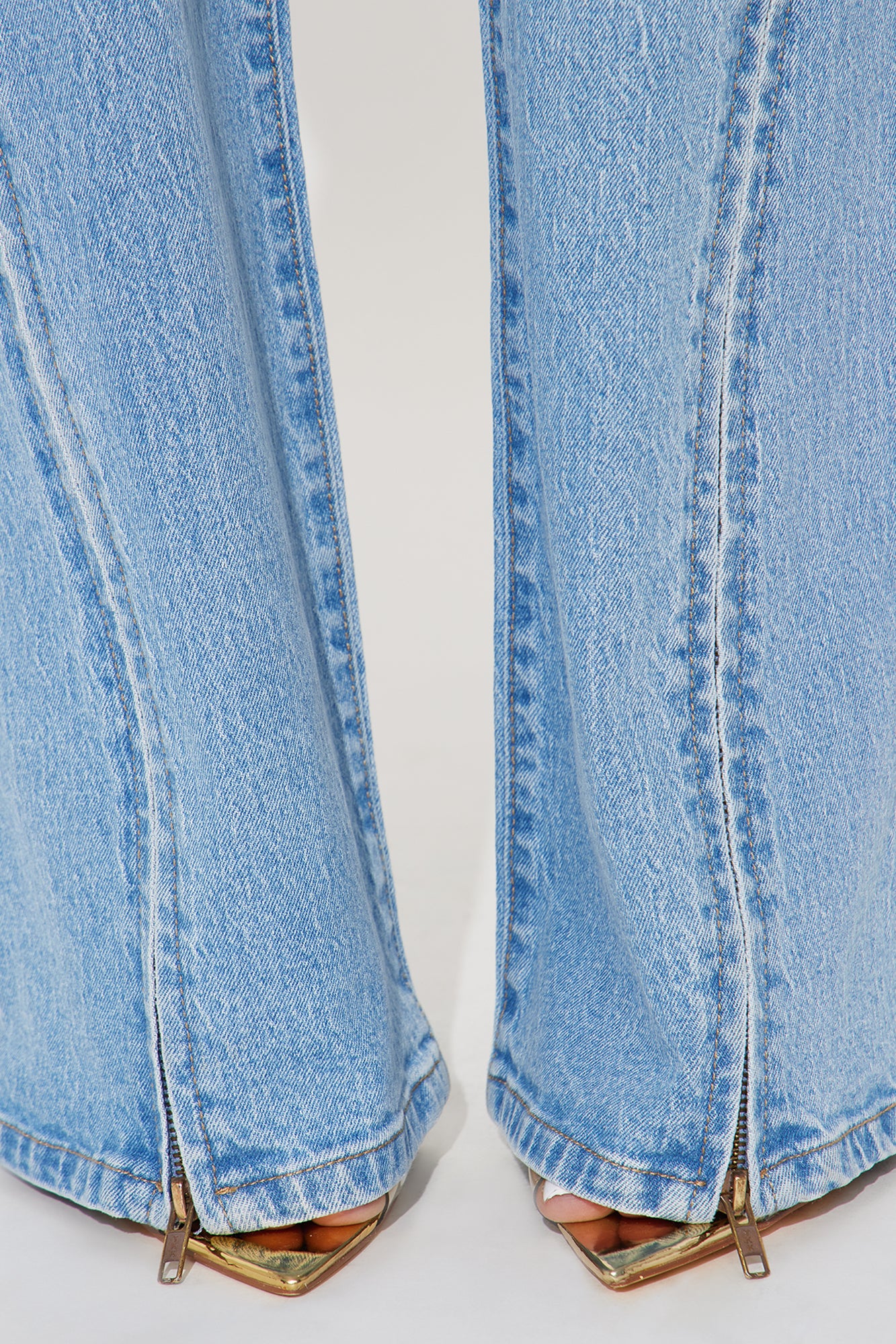 Keeping After It Zipper Detail Straight Leg Jeans - Medium Wash - Image 3