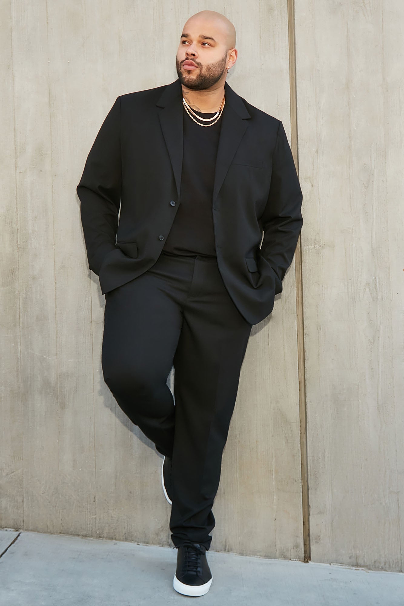 The Modern Stretch Slim Trouser - Black - Image 6