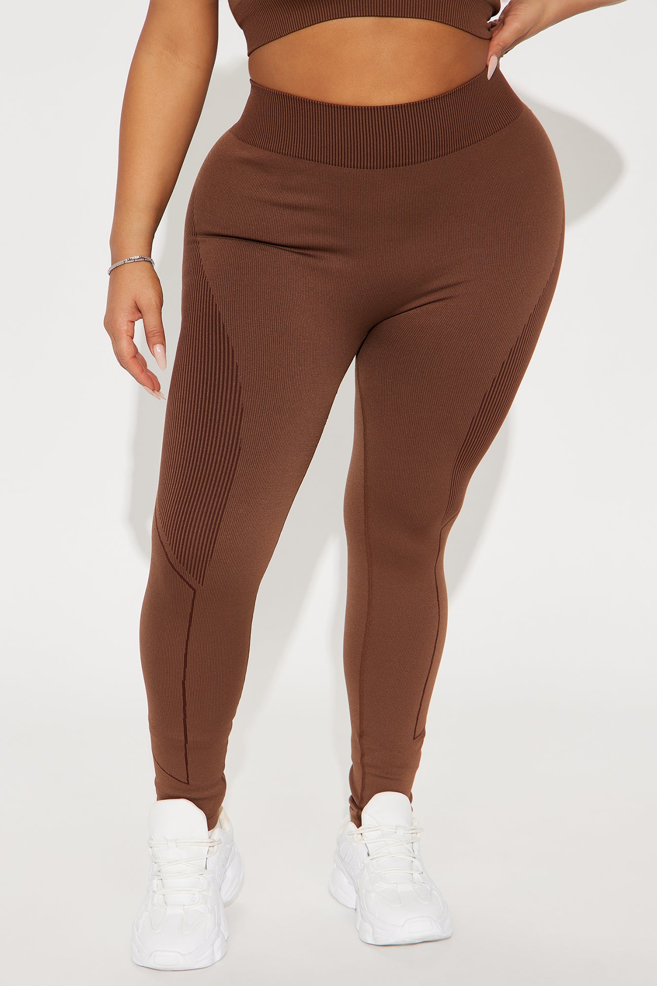 Your Next Move Seamless Active Legging - Mocha - Image 5