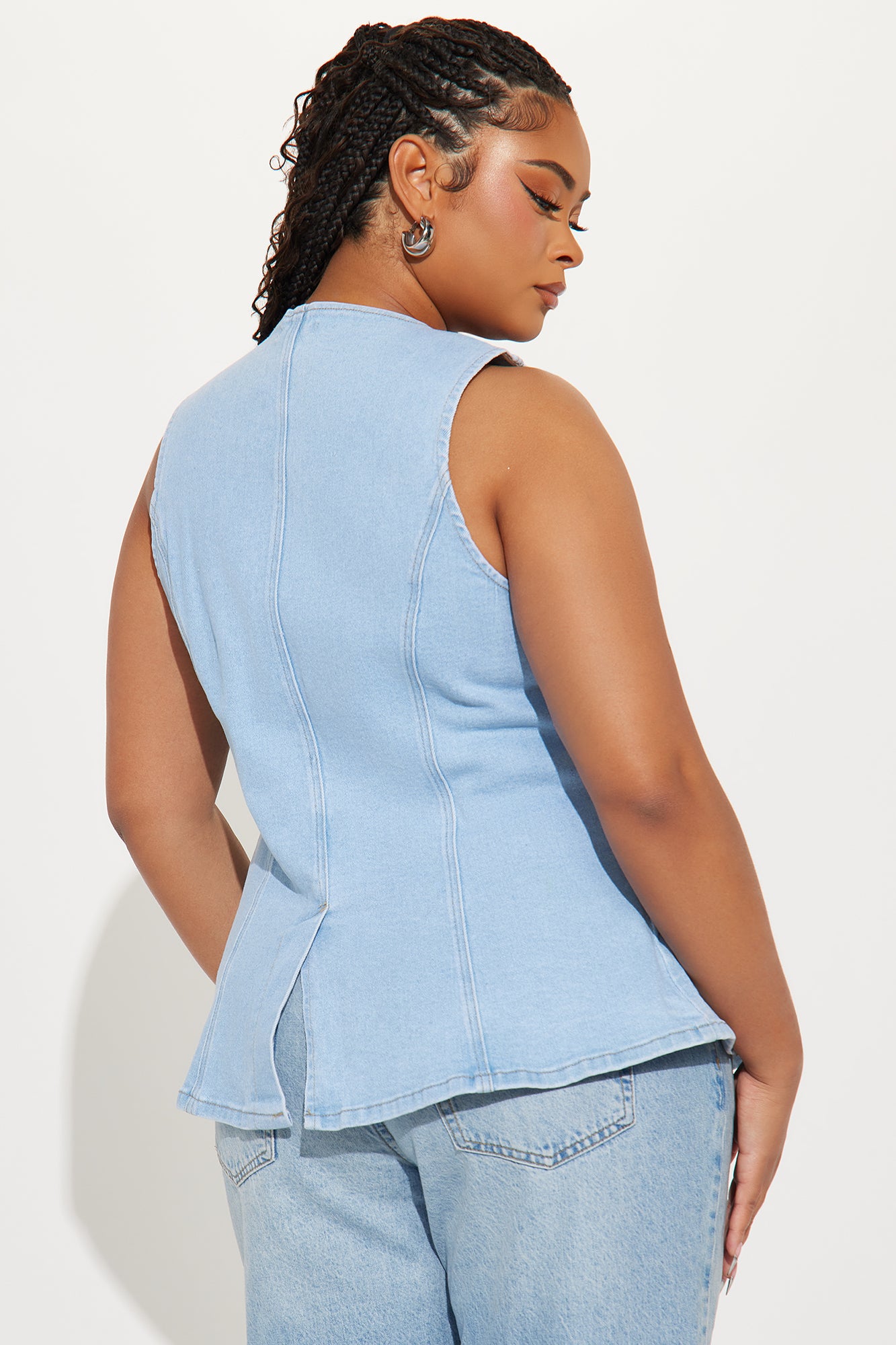 Caught In A Moment Denim Vest - Light Wash - Image 6