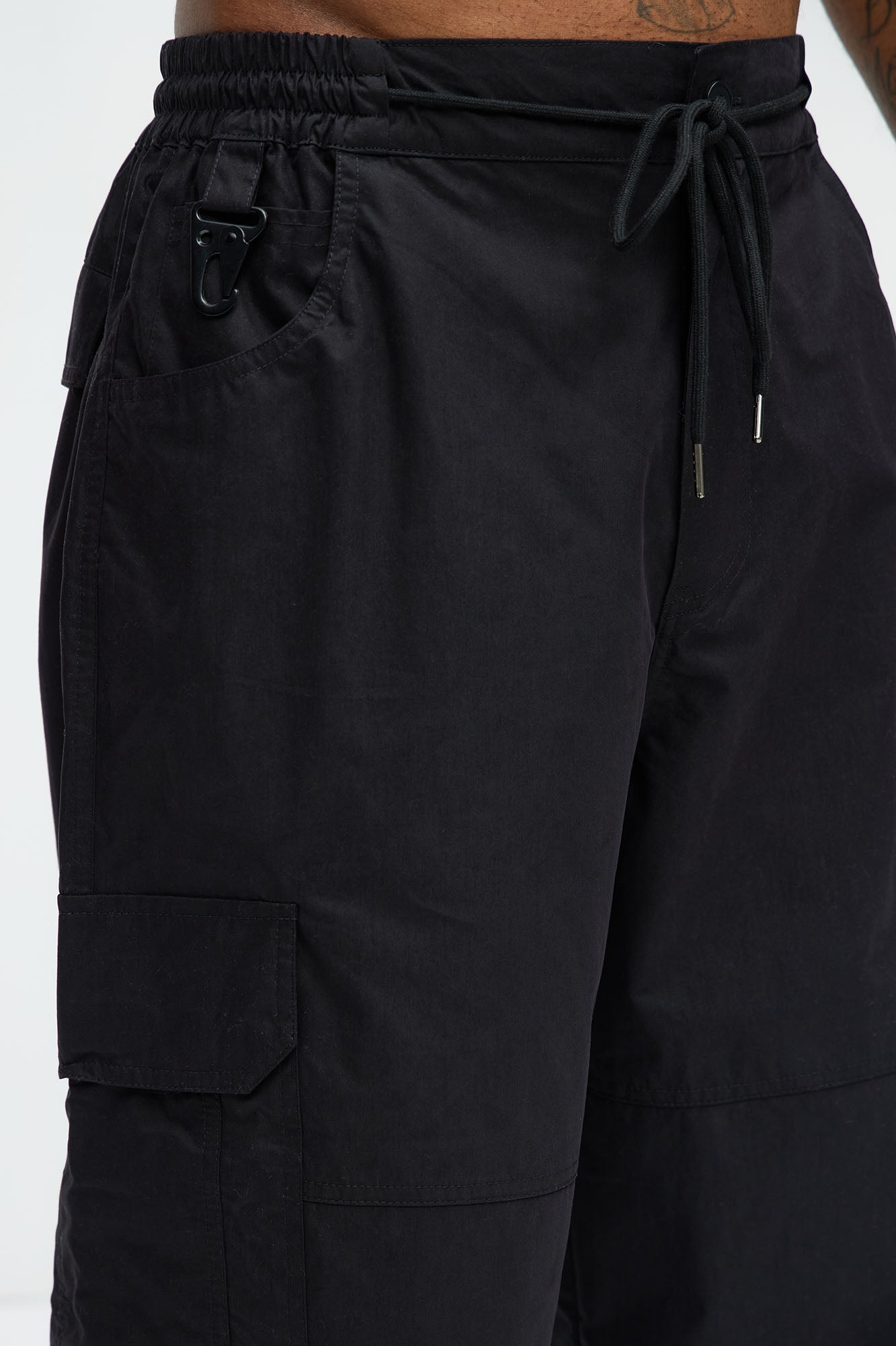 At The Time Baggy Cargo Pants - Black - Image 4