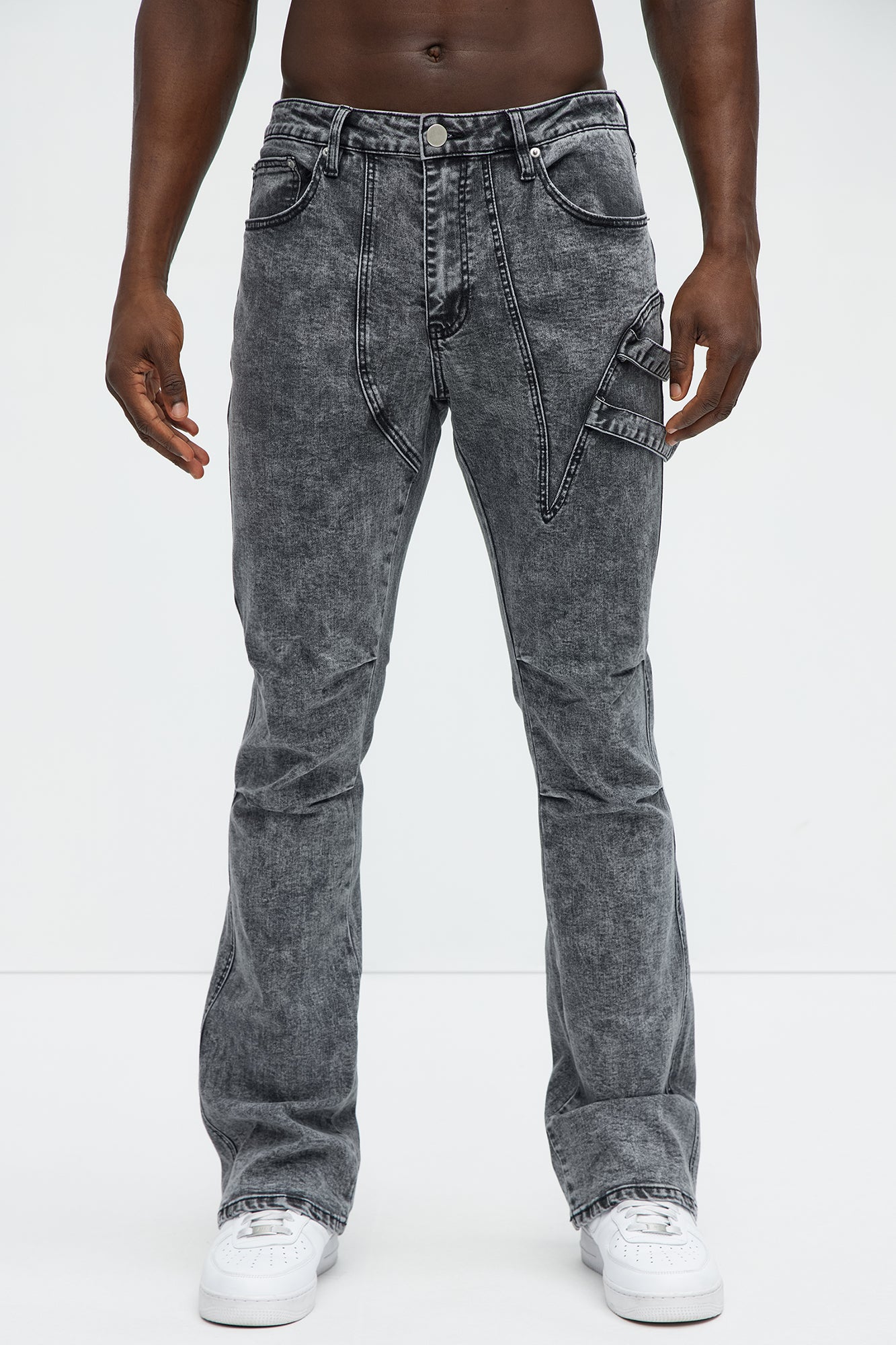 Daly Asymmetrical Stacked Slim Flare Jeans - Grey - Image 3
