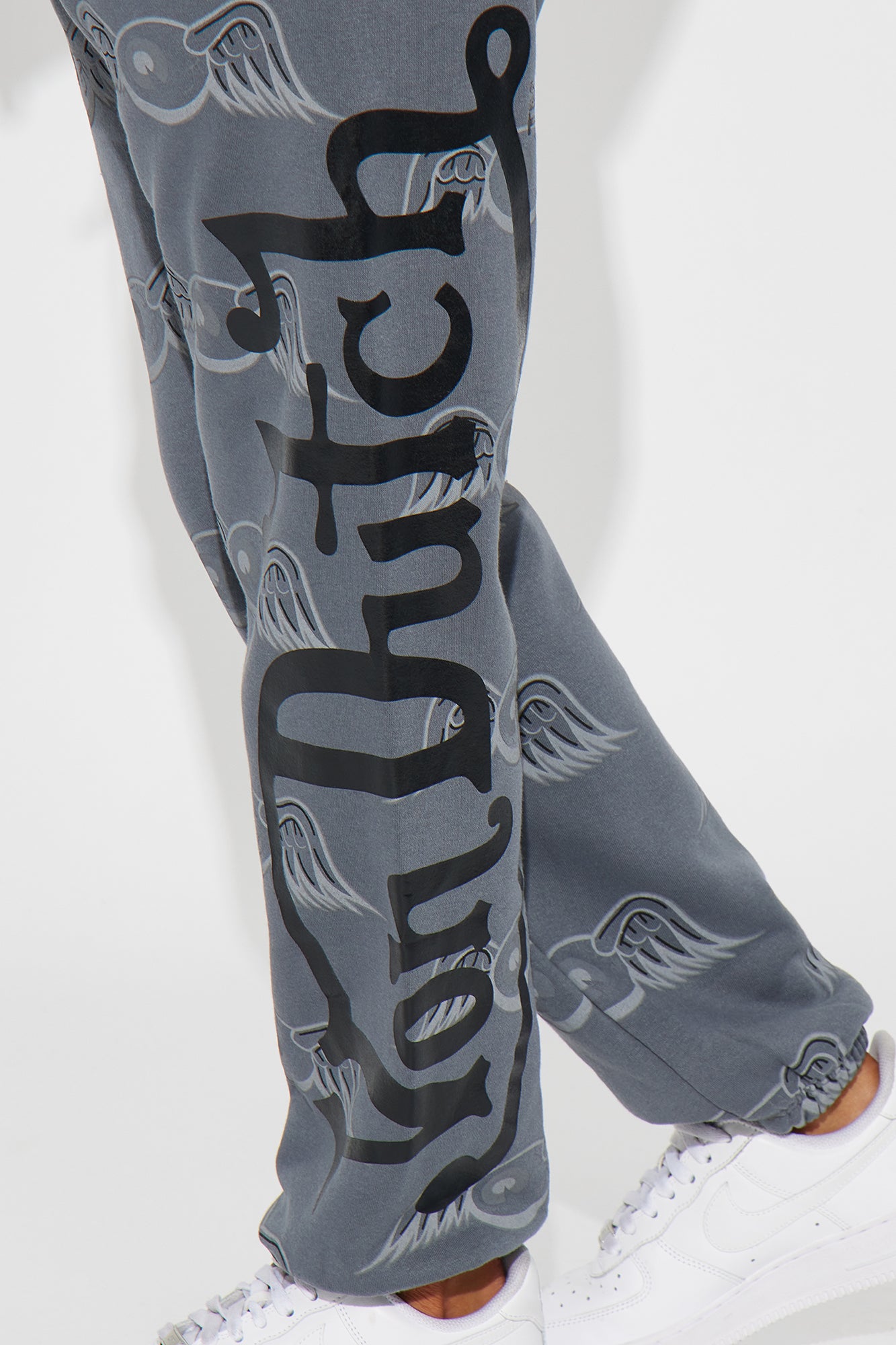 Von Dutch Fly High Jogger - Charcoal - Image 3