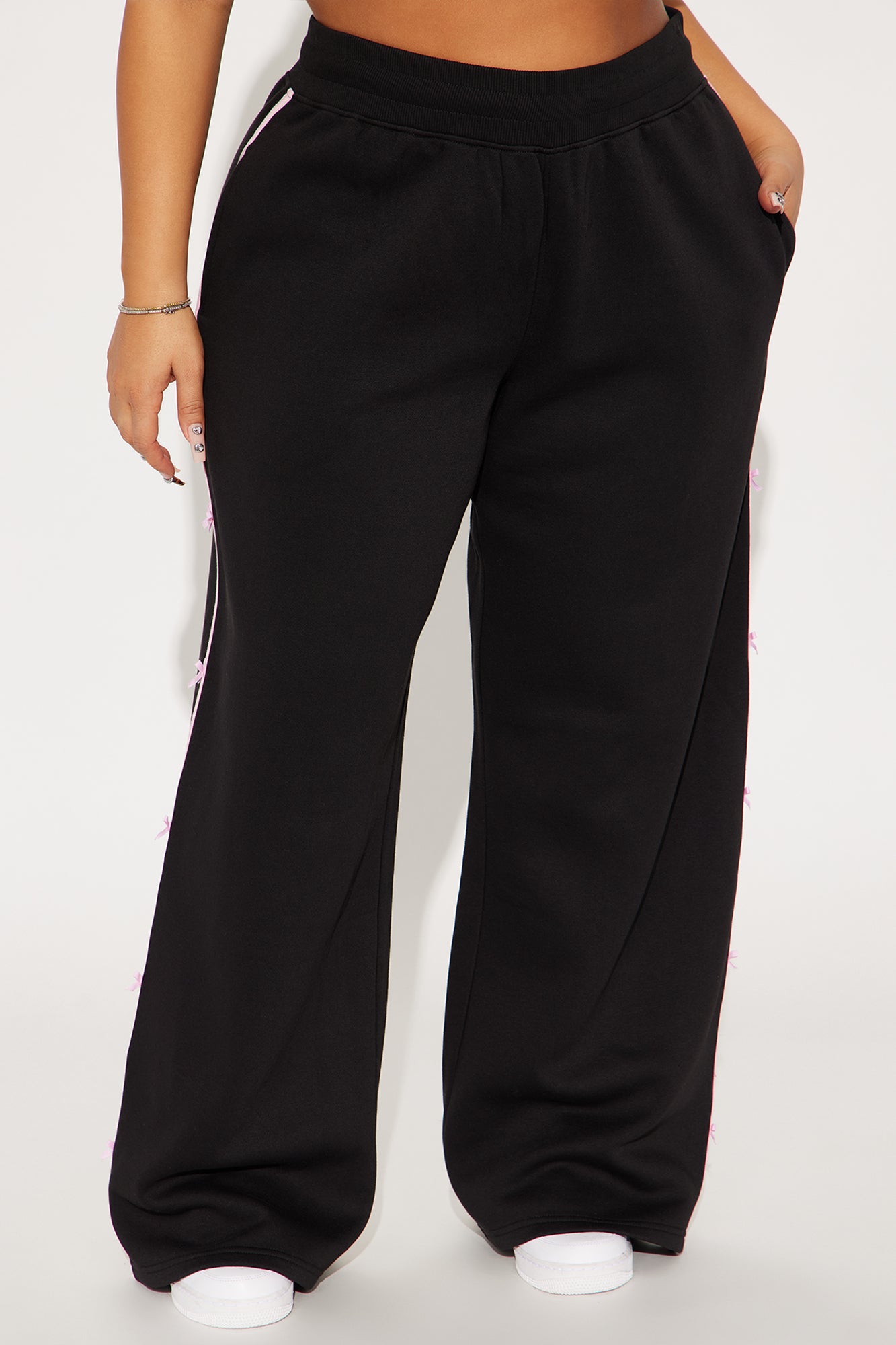 Sara Wide Leg Striped Fleece Pant - Black - Image 5
