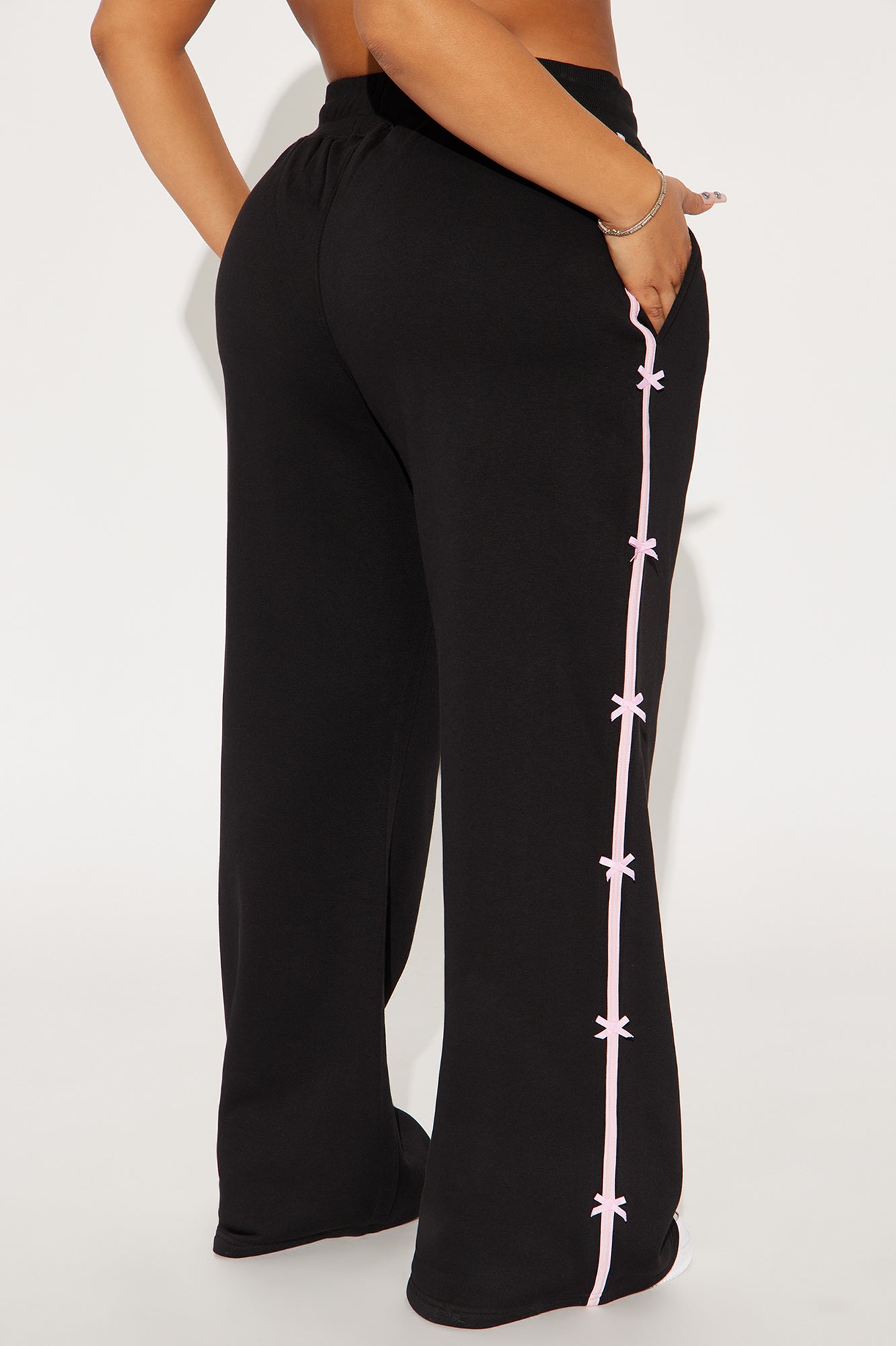Sara Wide Leg Striped Fleece Pant - Black - Image 7