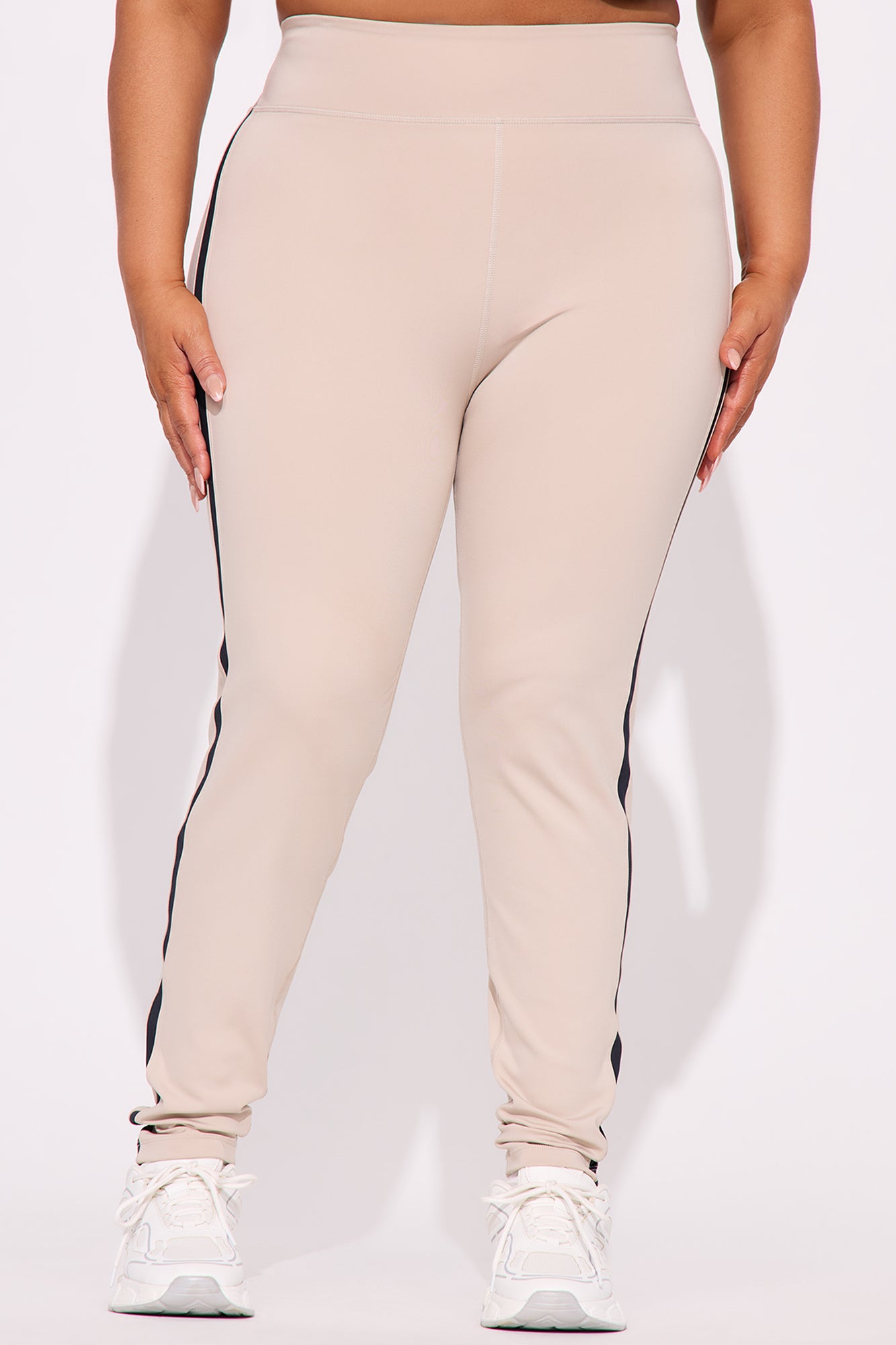 Baseline Elevate Active Legging - Light Taupe - Image 6