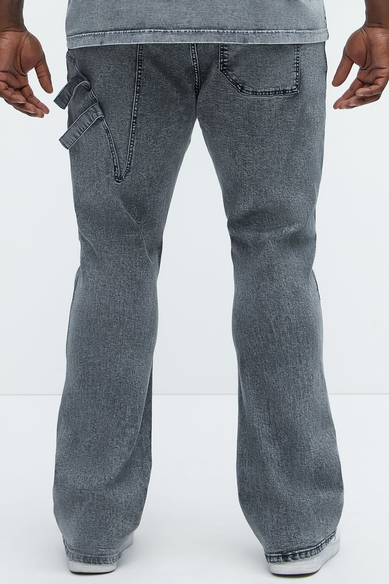 Daly Asymmetrical Stacked Slim Flare Jeans - Grey - Image 9