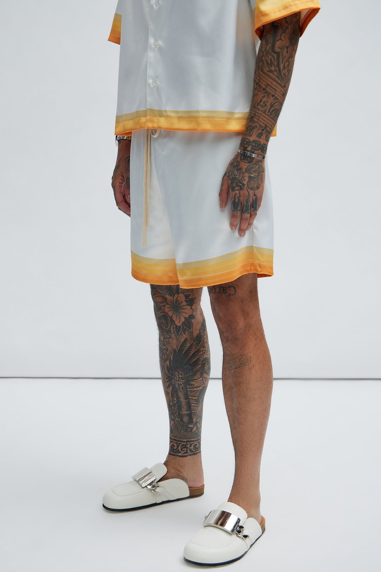 Dale Printed Stripes Shorts - White/combo - Image 3