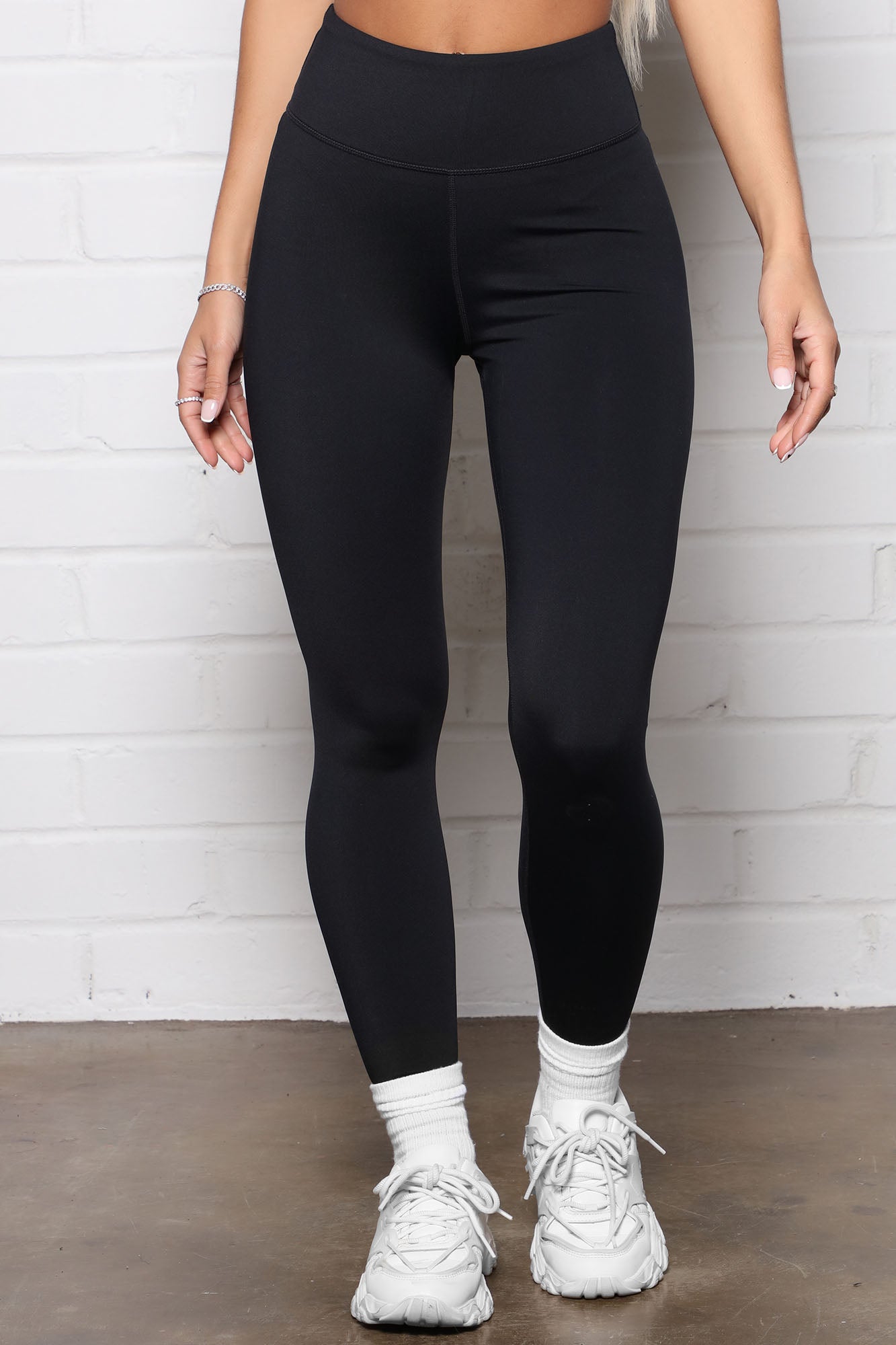 Crunch Time Active Scrunch Butt Leggings In Sculpt Tech - Black - Image 3