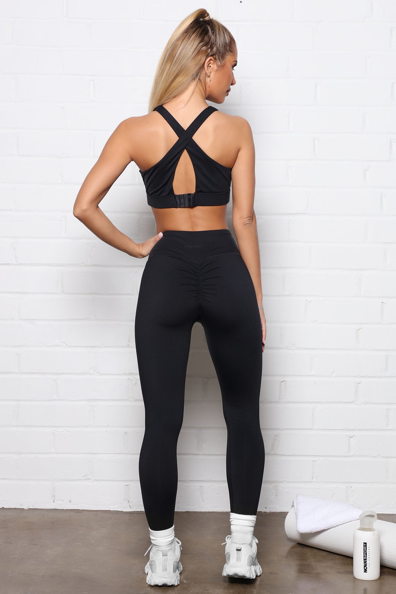 Crunch Time Active Scrunch Butt Leggings In Sculpt Tech - Black - Image 5