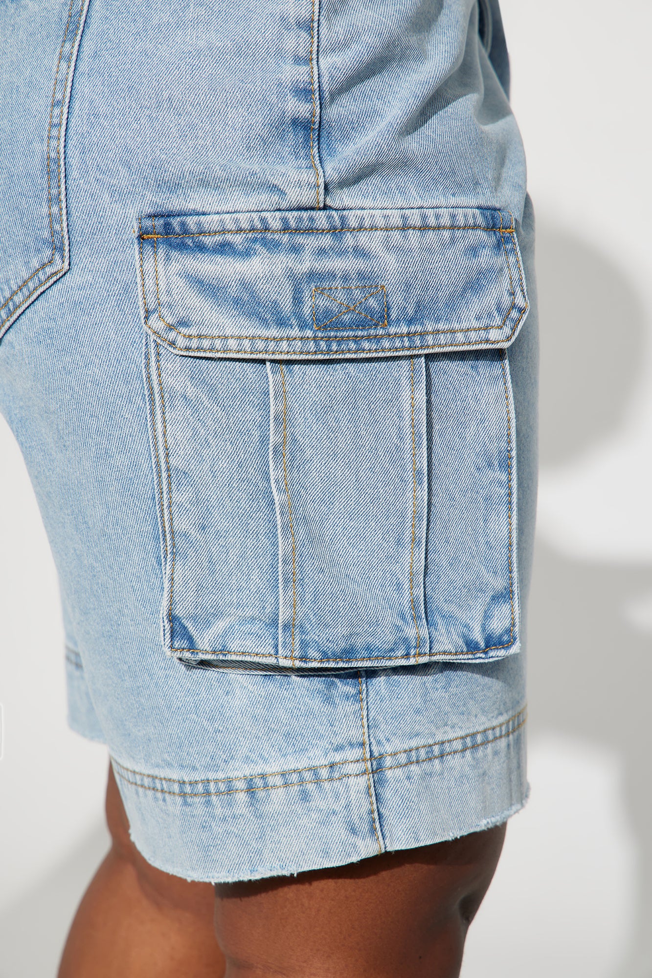 In High Demand Non Stretch Cargo Bermuda Shorts - Light Wash - Image 7