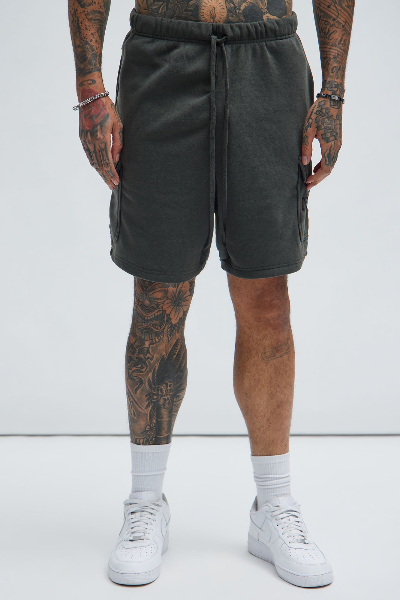 Originals Cargo Sweatshorts - Black - Image 4