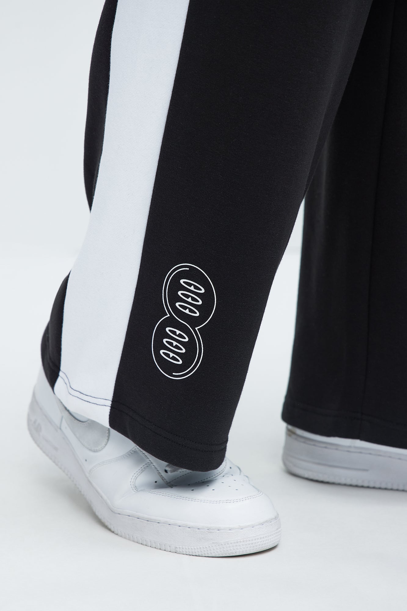 Strive Sweatpants - Black/White - Image 11