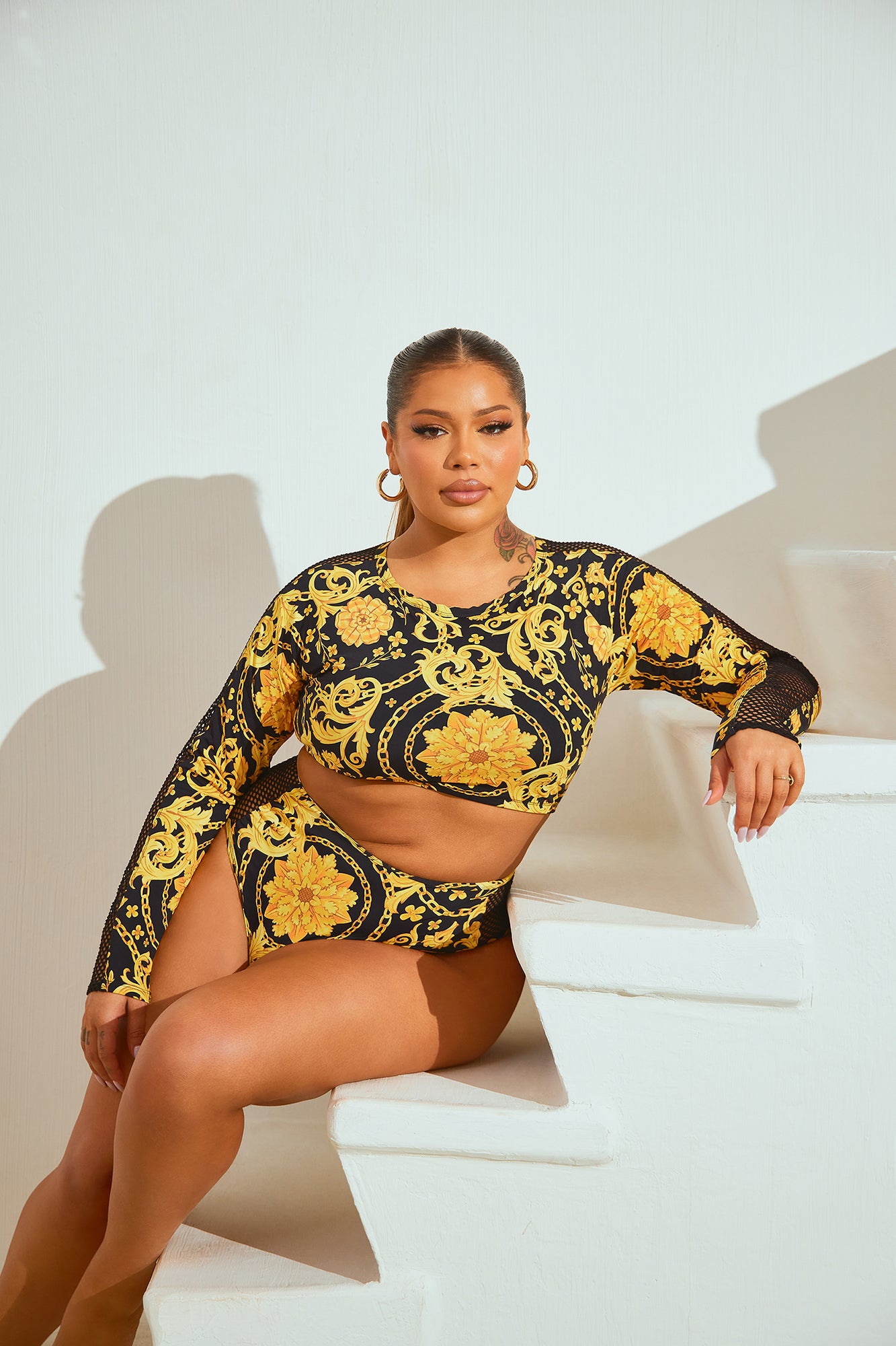 Belize Babe Long Sleeve Mesh 2 Piece Bikini - Black/Gold - Image 5