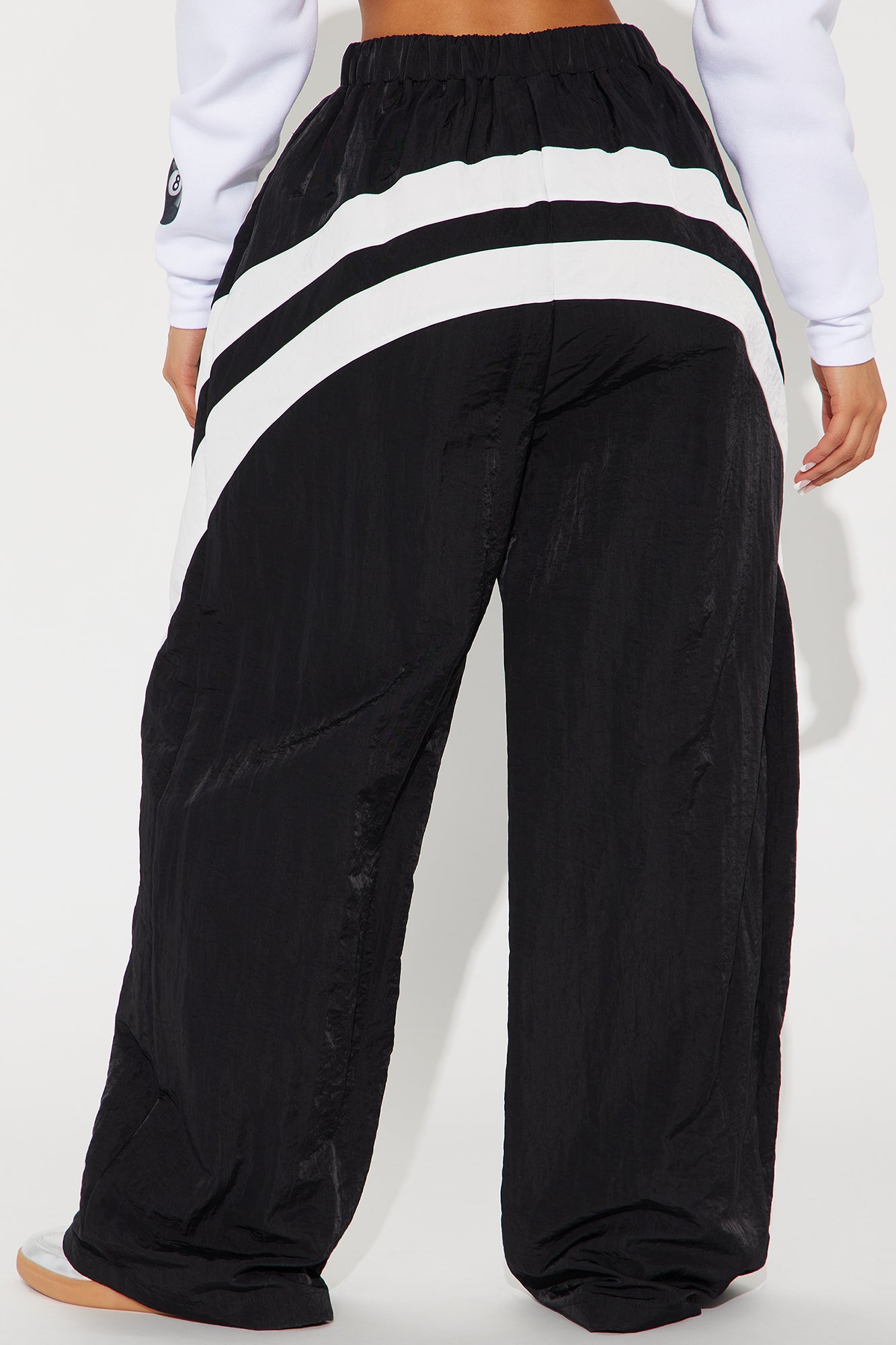 Follow The Curve Windbreaker Track Pant - Black - Image 3