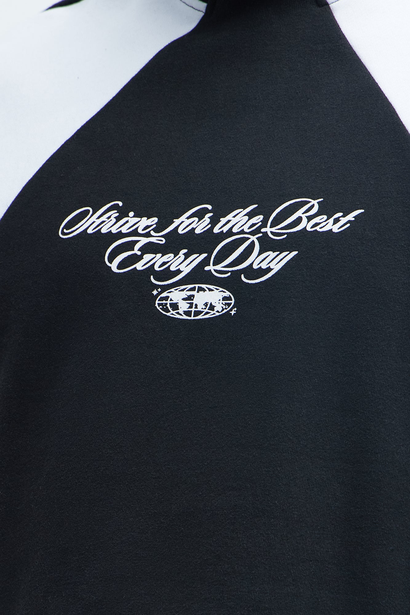 Strive Sweatshirt - Black/White - Image 4
