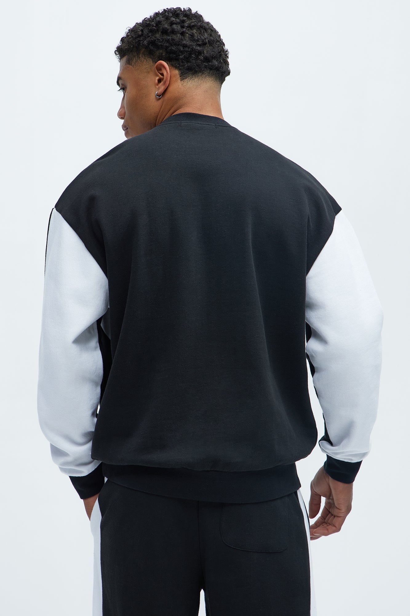 Strive Sweatshirt - Black/White - Image 3